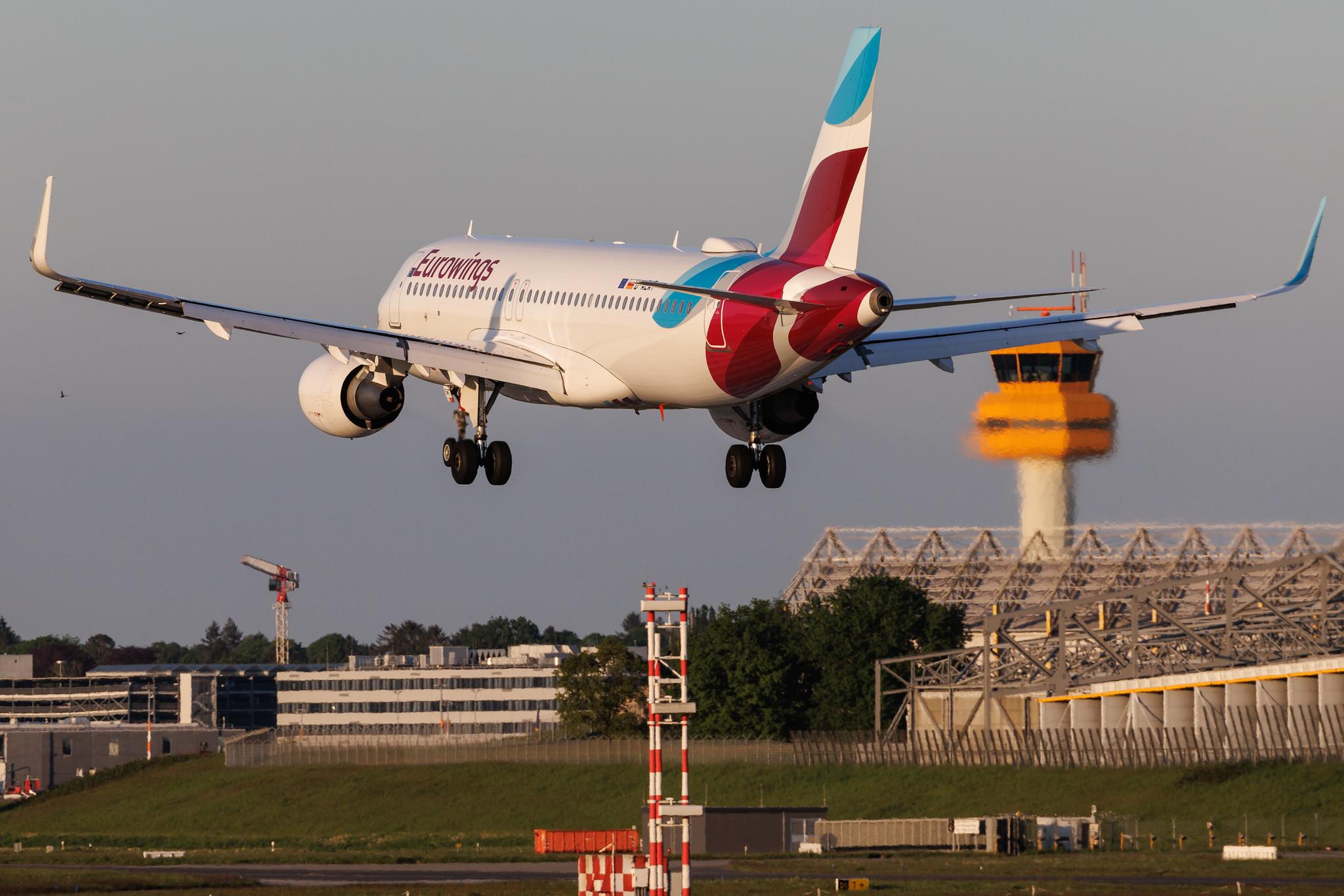 Hamburg Airport: Eurowings (EW / EWG) | Airbus A320-214 A320 | D-AEWT | MSN 7534