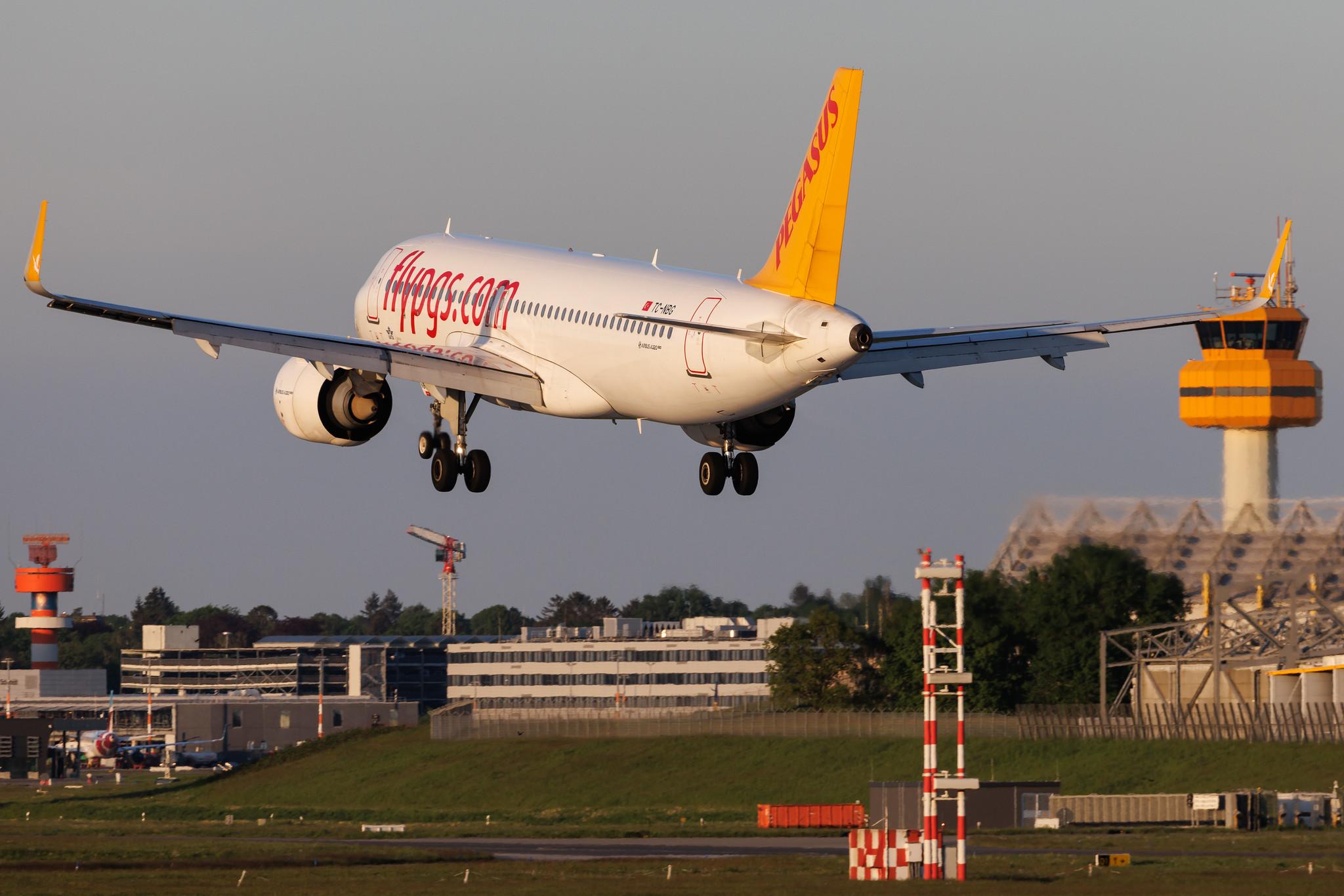 Hamburg Airport: Pegasus (PC / PGT) | Operator: Pegasus Airlines | Airbus A320-251N A20N | TC-NBG | MSN 07359