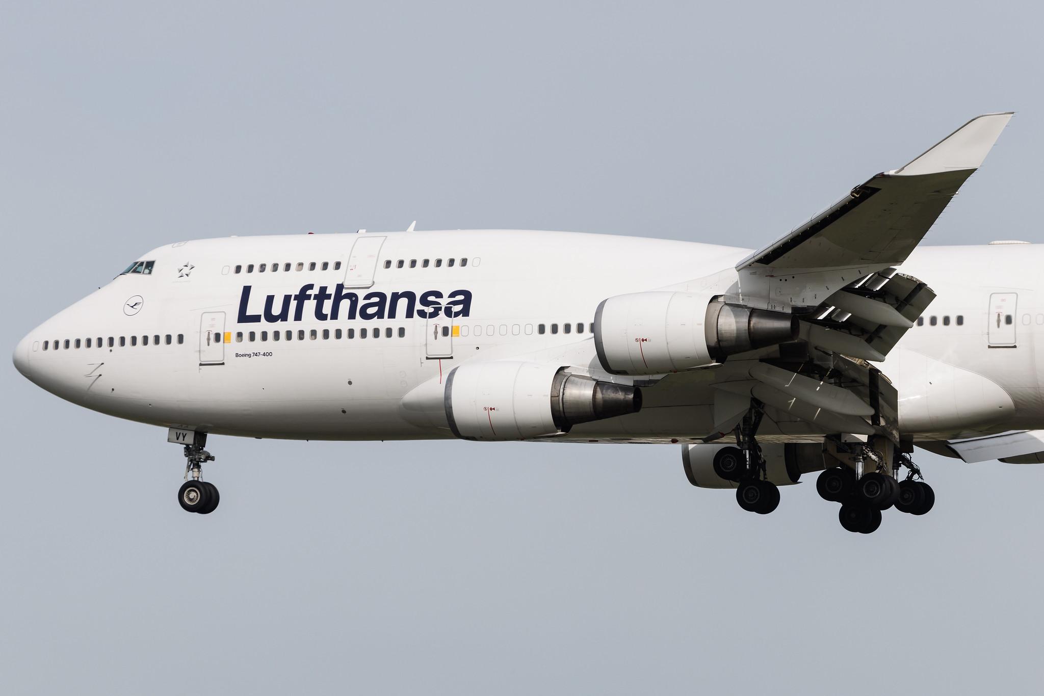 Frankfurt Airport: Lufthansa (LH / DLH) | Boeing 747-430 B744 | D-ABVY | MSN 29869