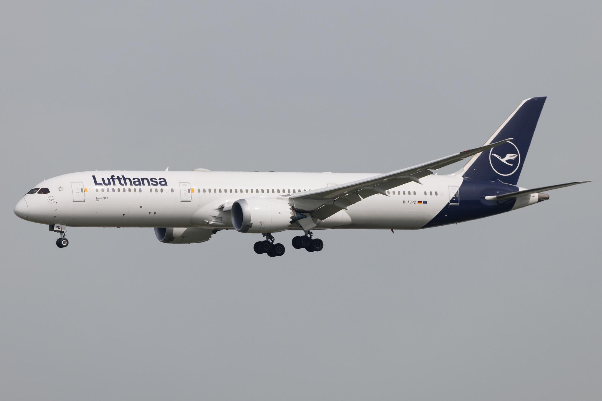 Frankfurt Airport: Lufthansa (LH / DLH) | Boeing 787-9 Dreamliner B789 | D-ABPC | MSN 62733