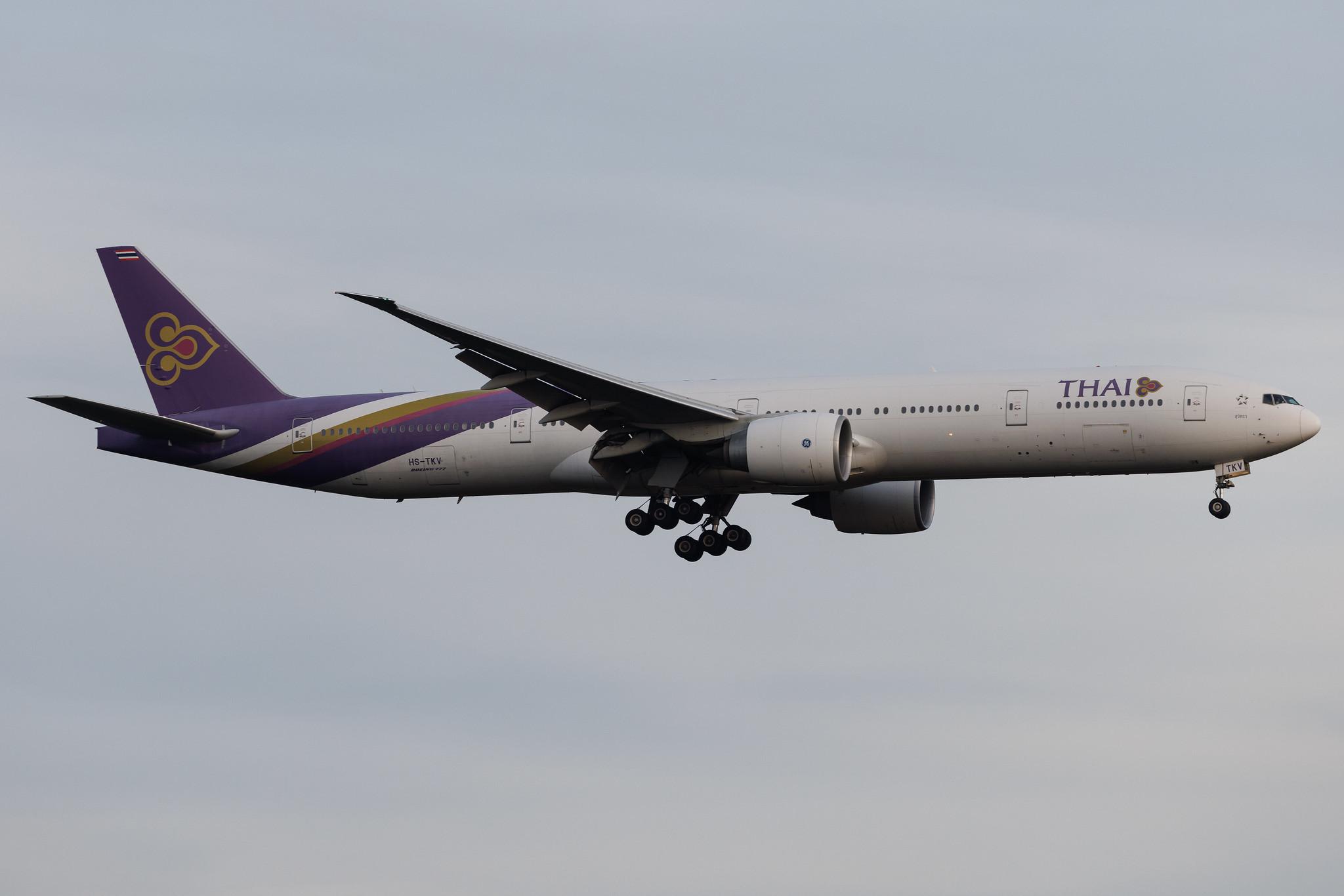 Frankfurt Airport: Thai Airways (TG / THA) | Boeing 777-3D7(ER) B77W | HS-TKV | MSN 42111
