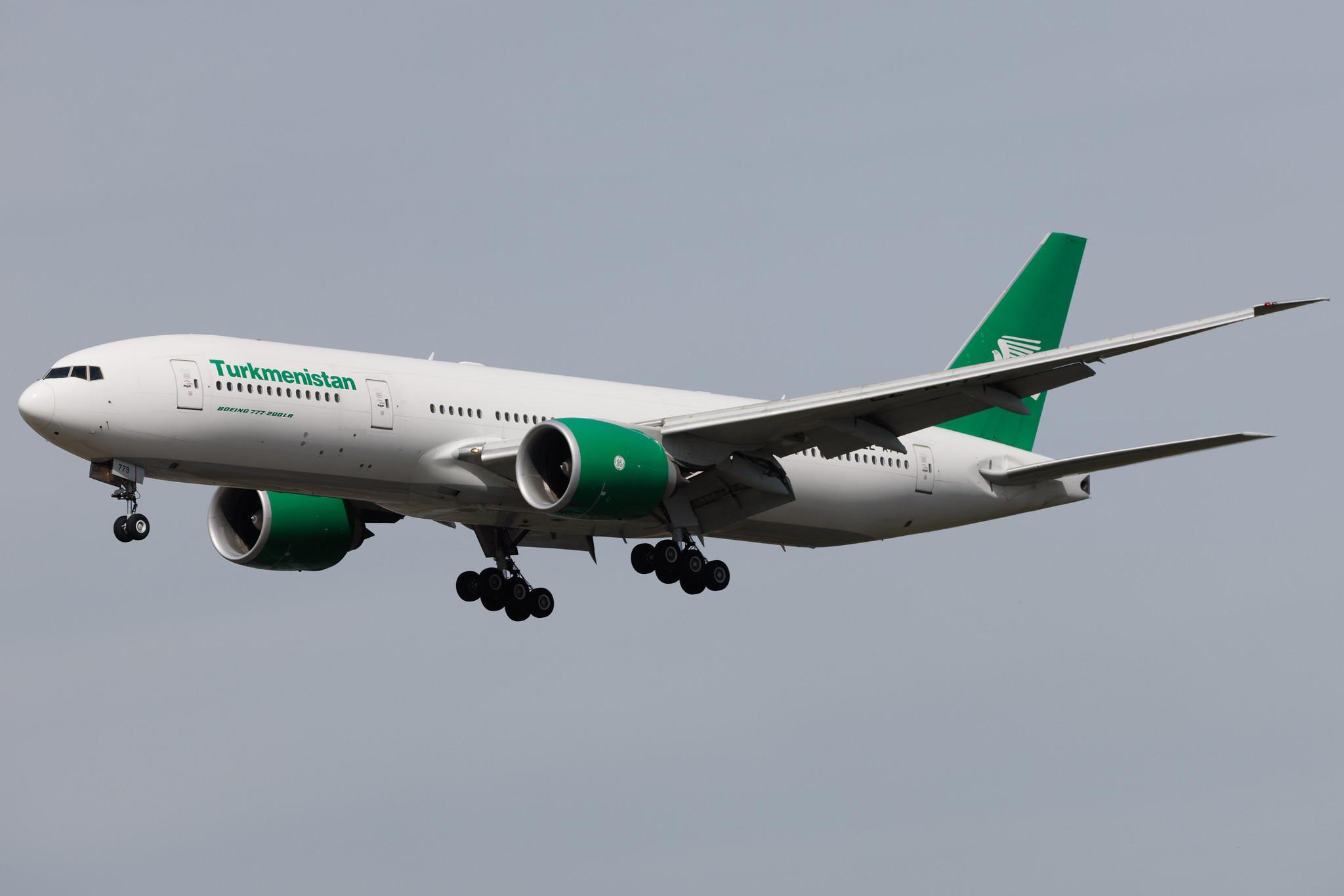 Frankfurt Airport: Turkmenistan Airlines (T5 / TUA) | Boeing 777-22K(LR) B77L | EZ-A779 | MSN 42297