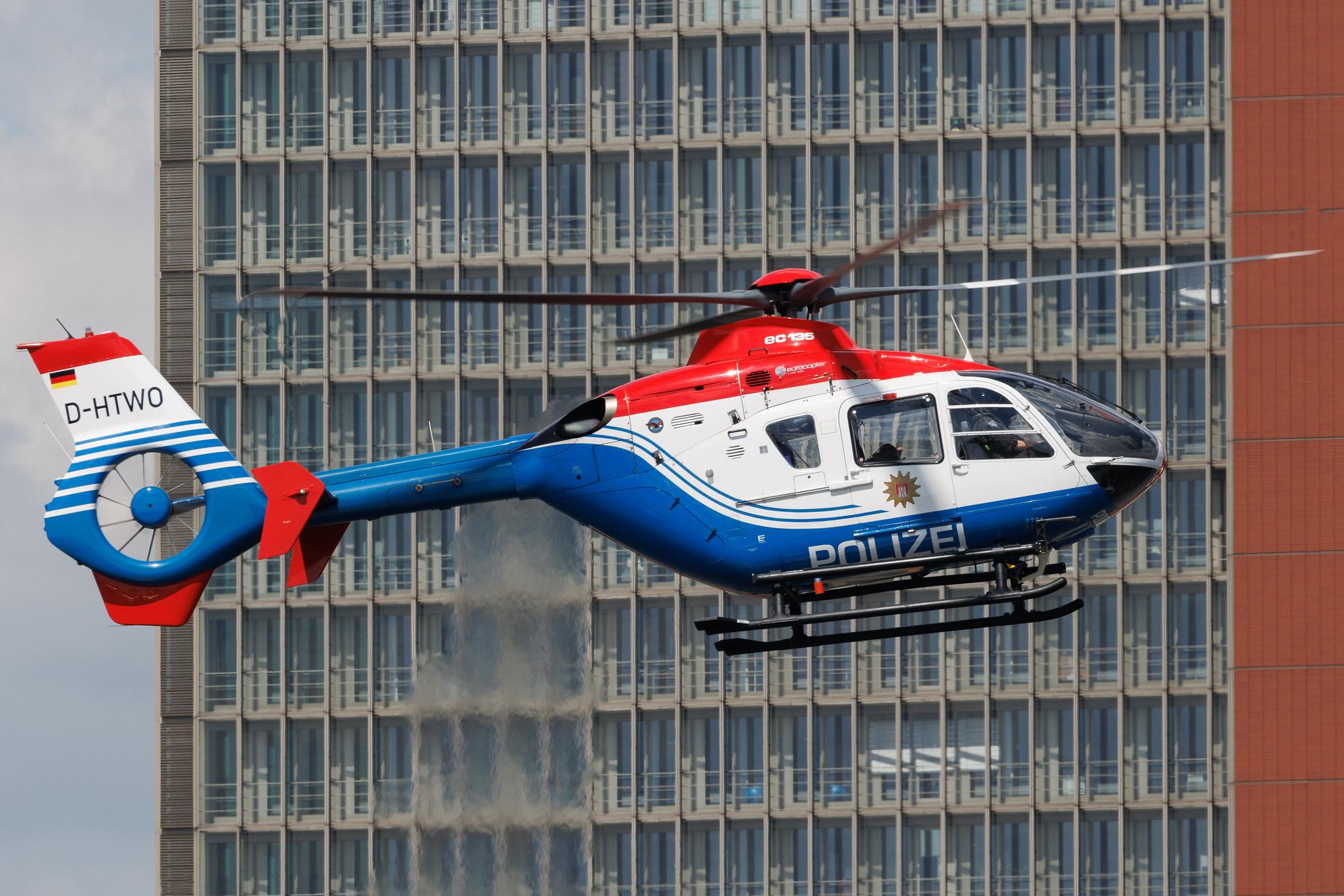 SOS Joint Rescue Operation: Polizei Hamburg | Airbus Helicopters H135 EC35 | D-HTWO | MSN 0343