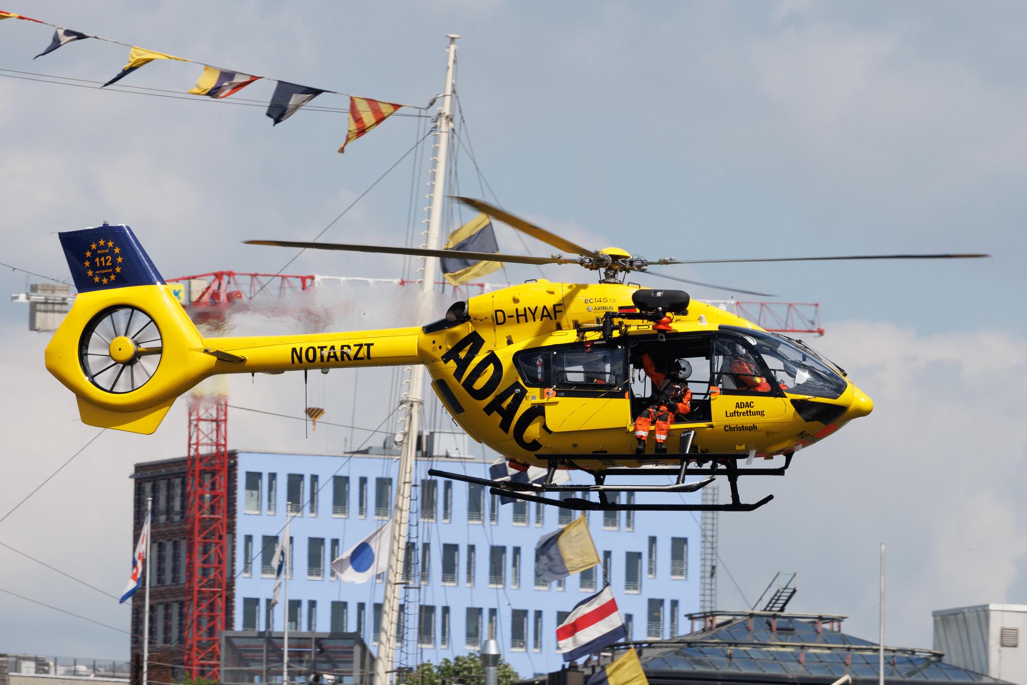 SOS Joint Rescue Operation: ADAC Luftrettung (/ CHX) | Operator: Germany - Air Ambulance | Airbus Helicopters H145 EC45 | D-HYAF | MSN 20043