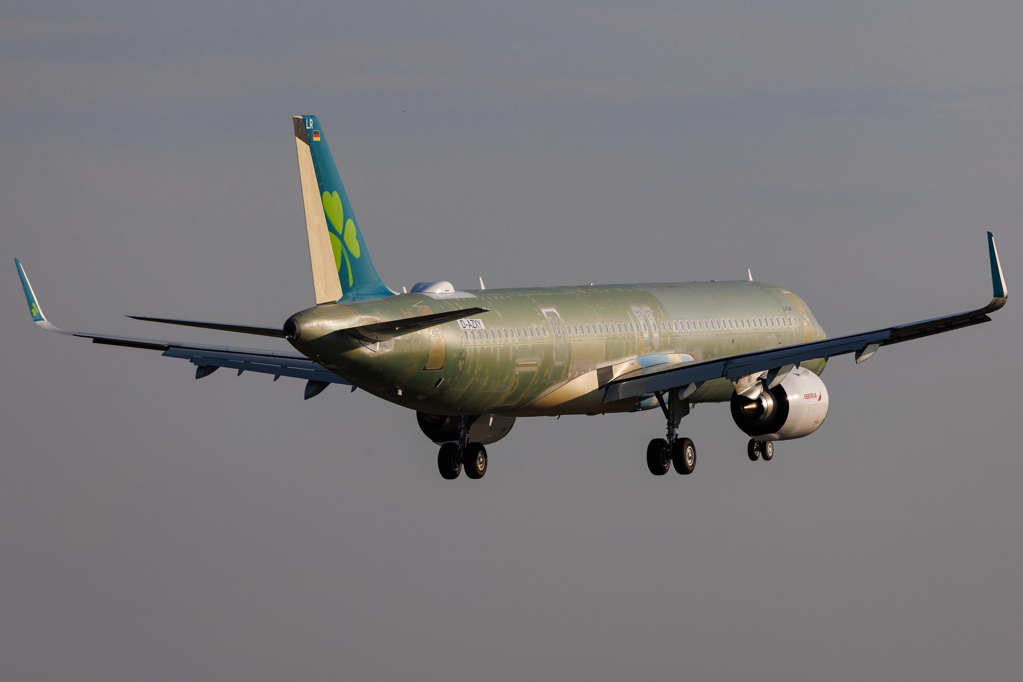 Hamburg Airport: Iberia (IB / IBE) | Airbus A321?253NY A21N | D-AZXY | EC- | MSN 11348