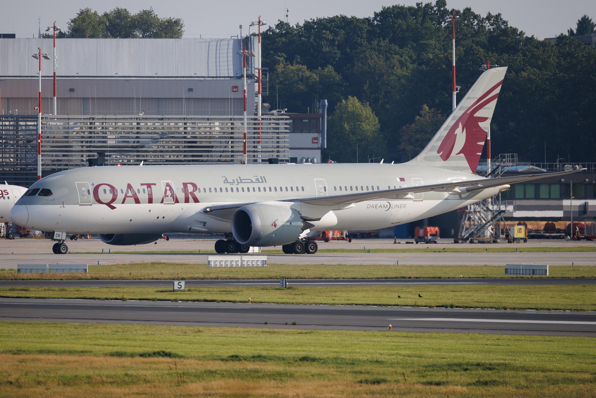 Hamburg Airport: Qatar Airways (QR / QTR) | Boeing 787-8 Dreamliner B788 | A7-BCN | MSN 38332
