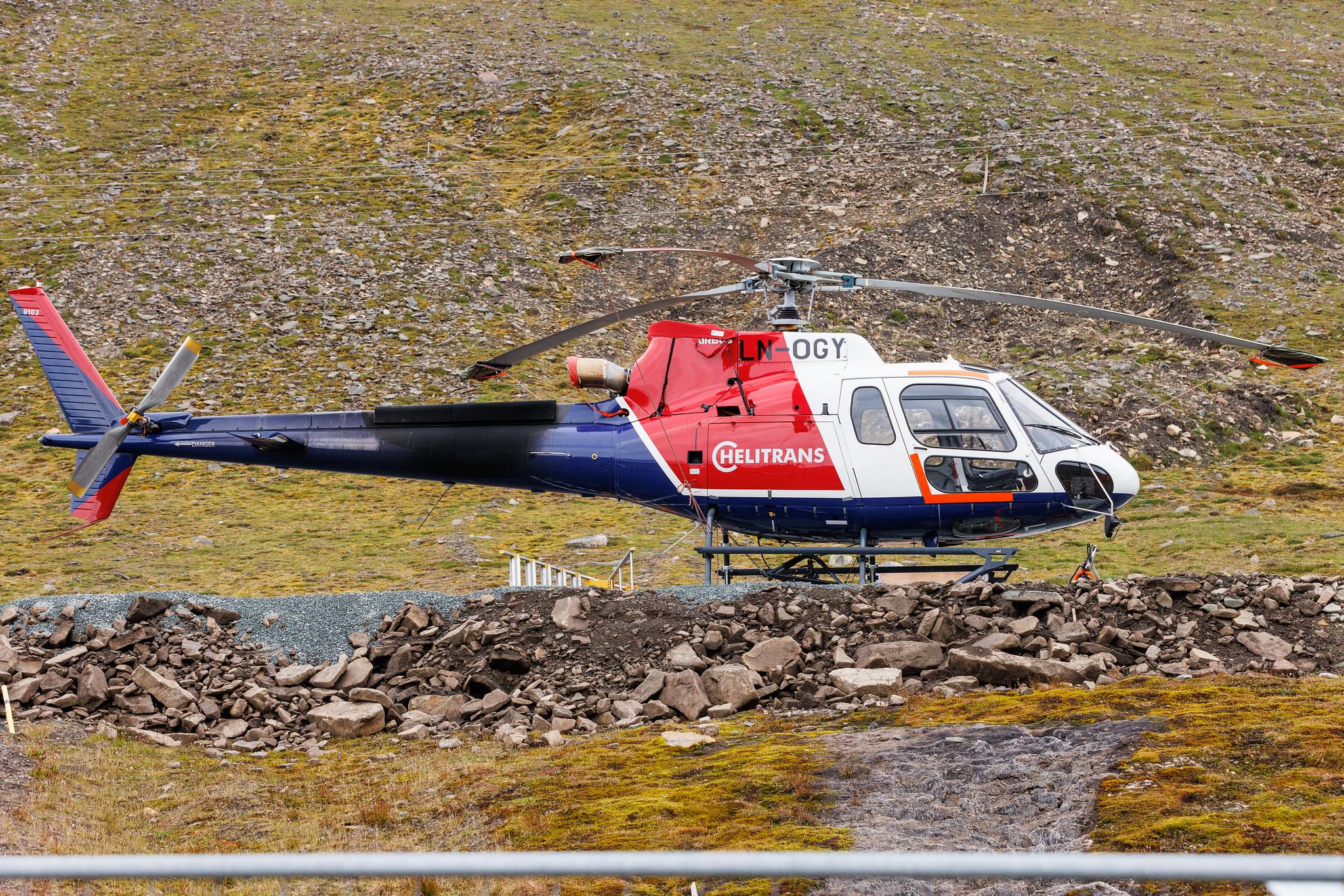 Longyearbyen: Private owner | Airbus Helicopters H125 AS50 | LN-OGY | MSN 9102