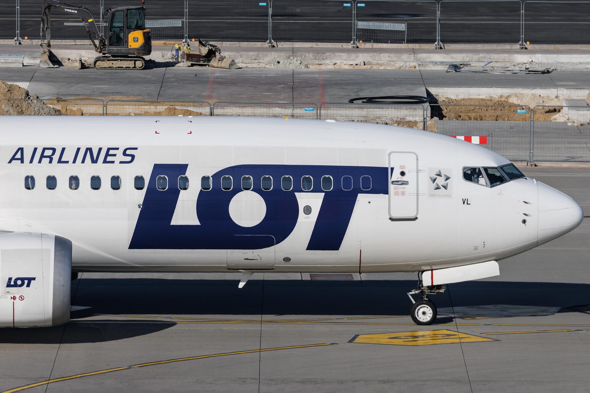 Warsaw Chopin Airport: LOT (LO / LOT) | Livery: Energylandia Livery | Boeing 737 MAX 8 B38M | SP-LVL | MSN 43331
