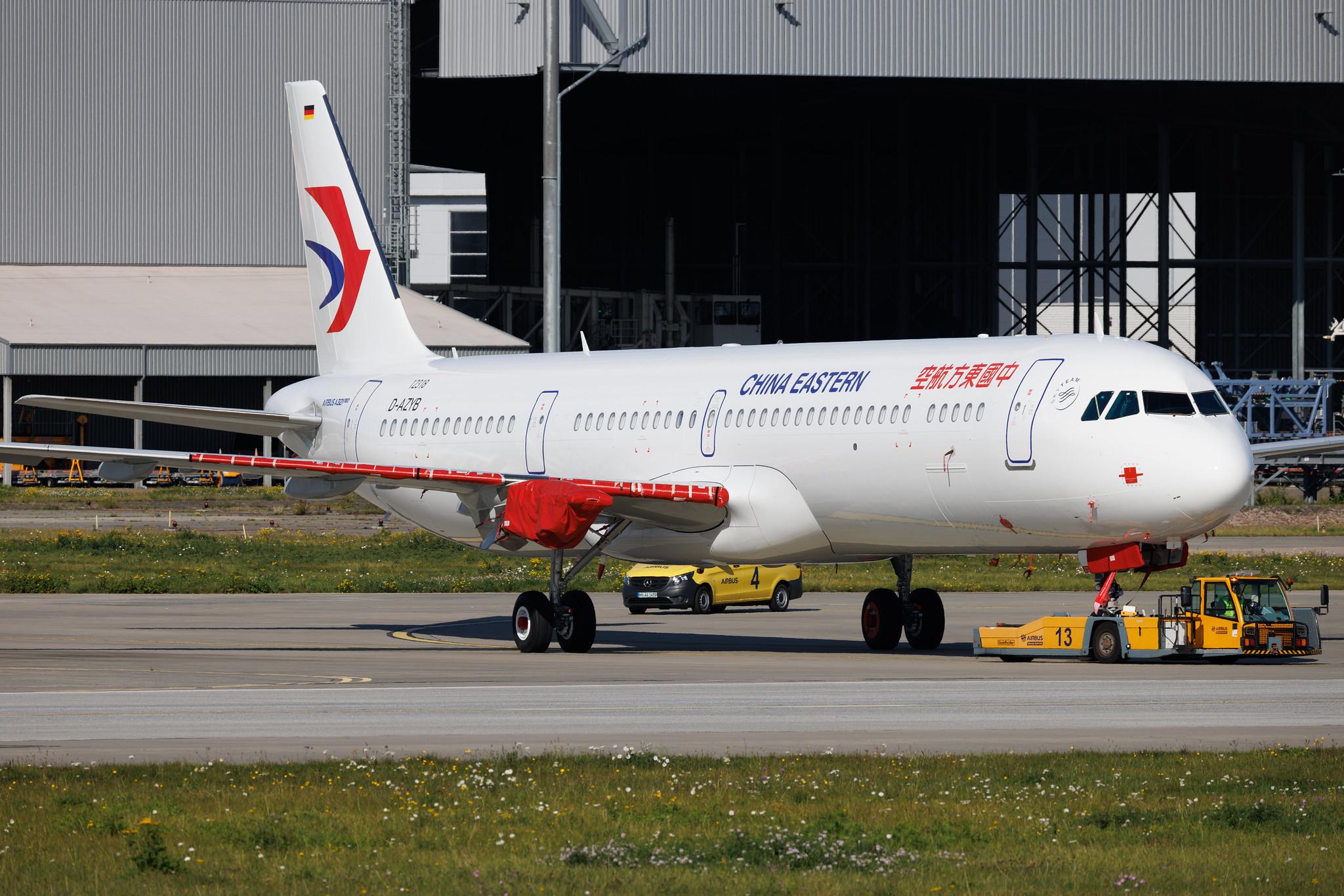 Hamburg Finkenwerder: China Eastern Airlines (MU / CES) | Airbus A321-251NX A21N | D-AZYB | MSN 12318