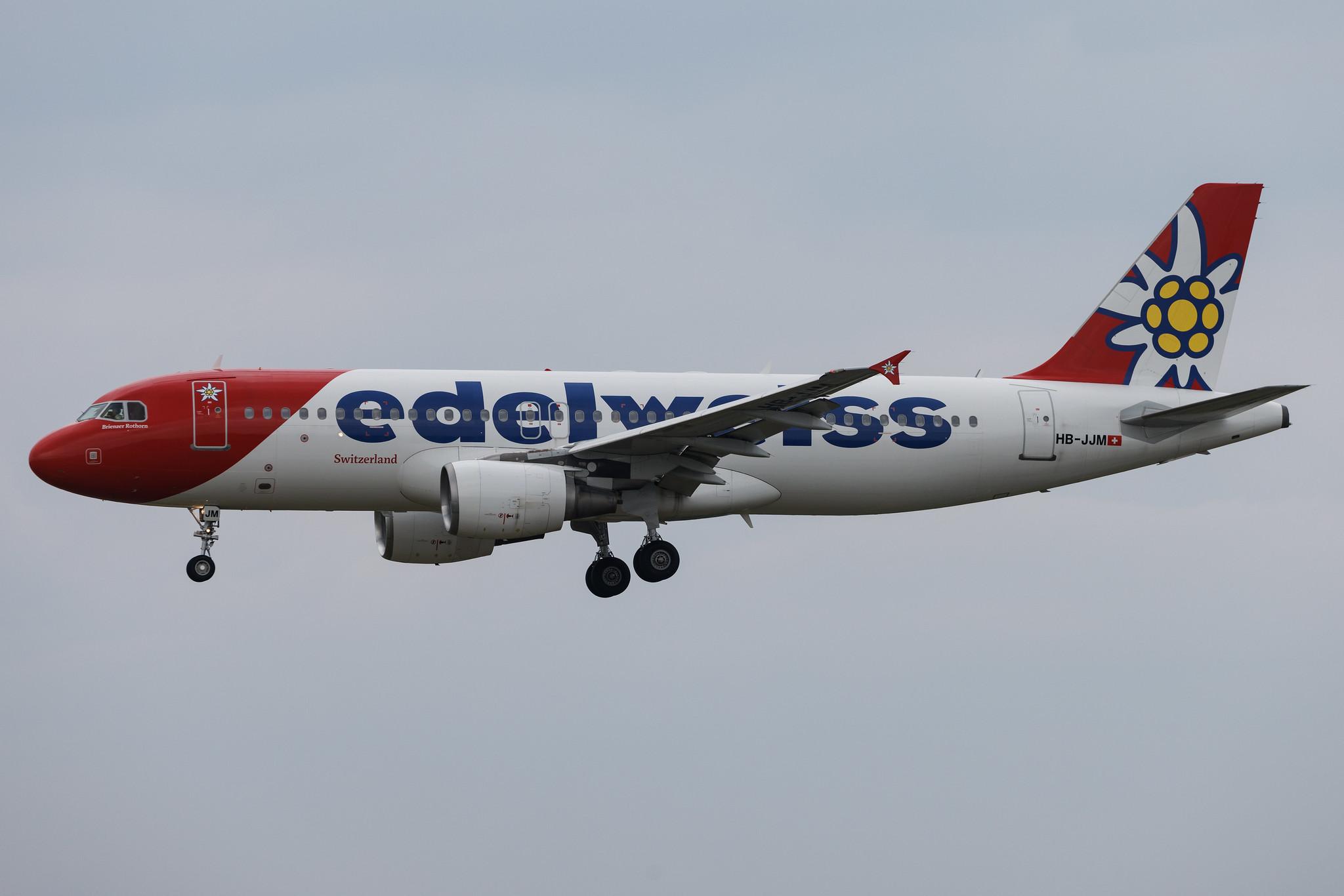 Hamburg Airport: Edelweiss Air (WK / EDW) | Airbus A320-214 A320 | HB-JJM | MSN 2627