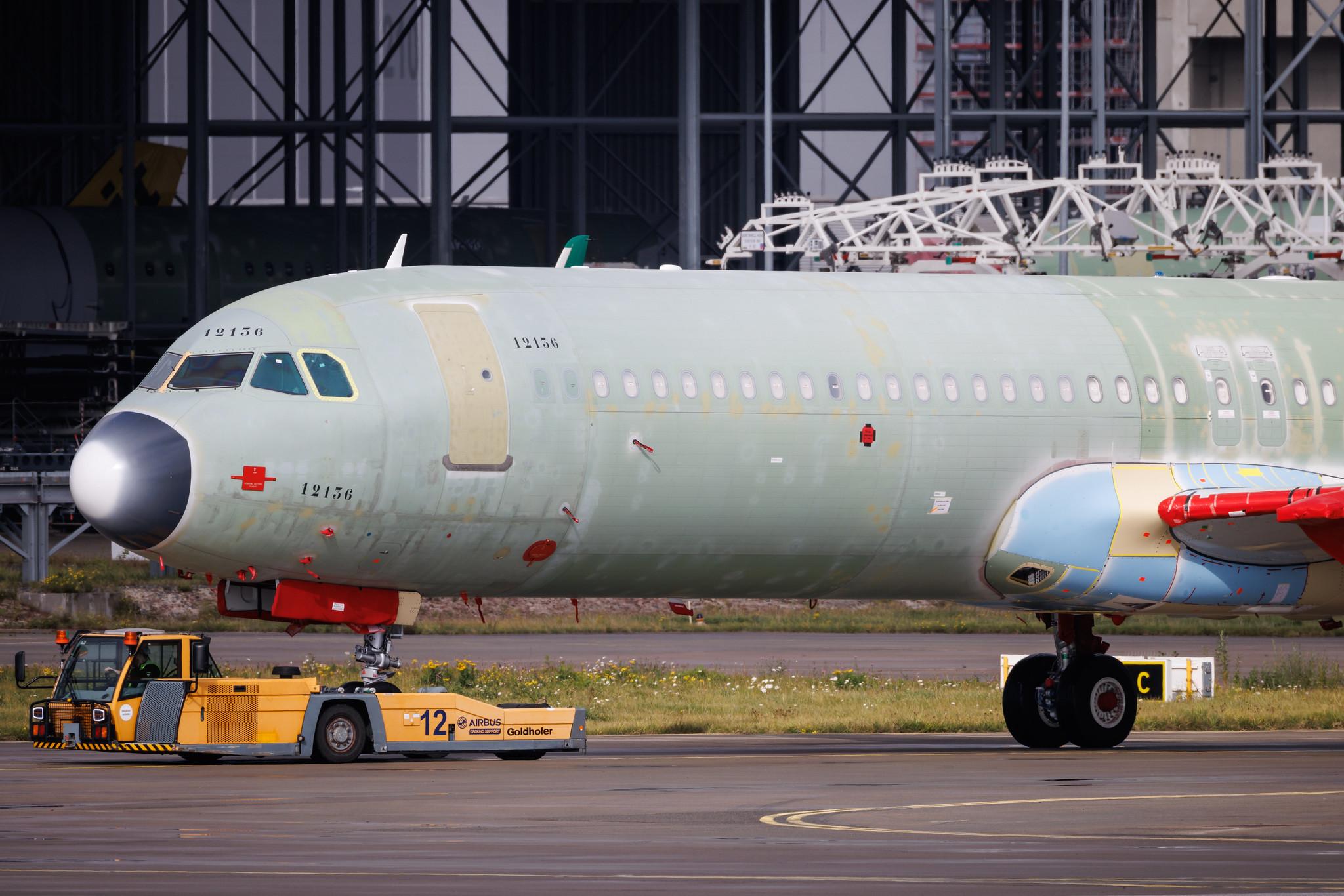 Hamburg Finkenwerder: Saudi Arabian Airlines | Airbus A321-251NX A21N | D-AVXJ | HZ- | MSN 12136