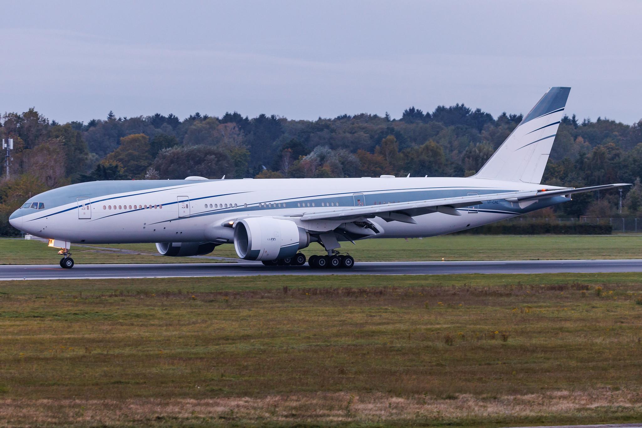 Hamburg Airport: Sky Prime Aviation Services (/ SPD) | Operator: Sky Prime Aviation | Boeing 777-2KQ(LR) B77L | VP-CAL | MSN 40753