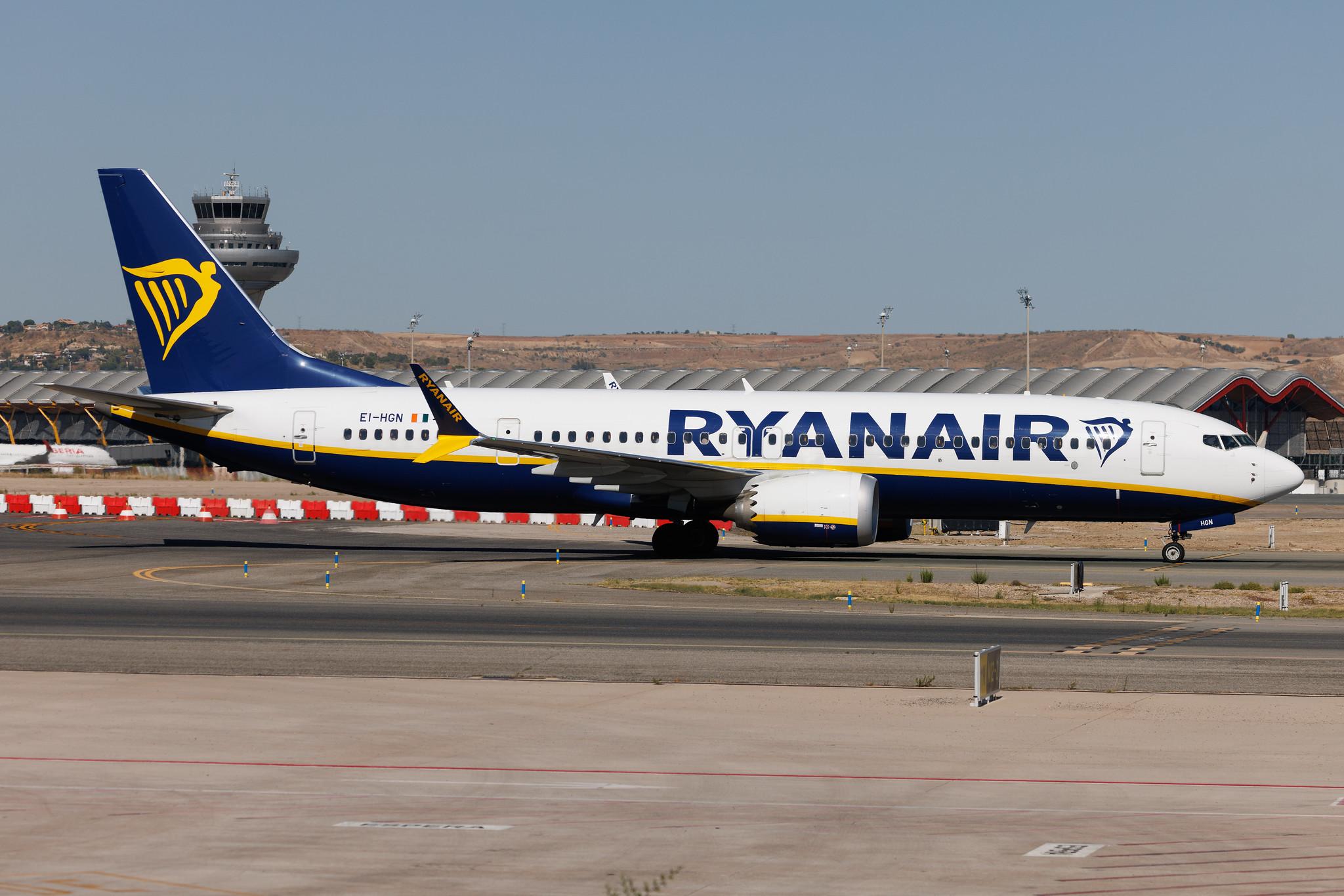 Madrid Barajas Airport: Ryanair (FR / RYR) | Boeing 737 MAX 8-200 B38M | EI-HGN | MSN 62327
