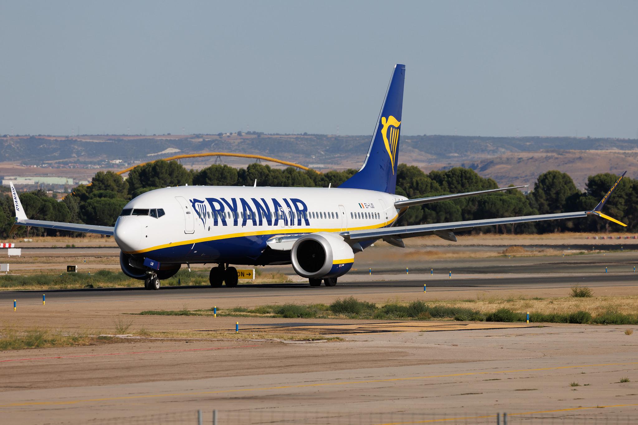 Madrid Barajas Airport: Ryanair (FR / RYR) |  Boeing 737 MAX 8-200 B38M | EI-IJO | MSN 62371