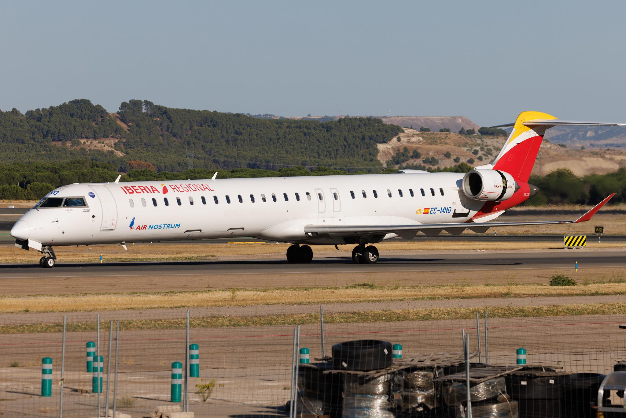Madrid Barajas Airport: Iberia Regional (IB / IBE) | Operator: Air Nostrum | Mitsubishi CRJ-1000 CRJX | EC-MNQ | MSN 19051