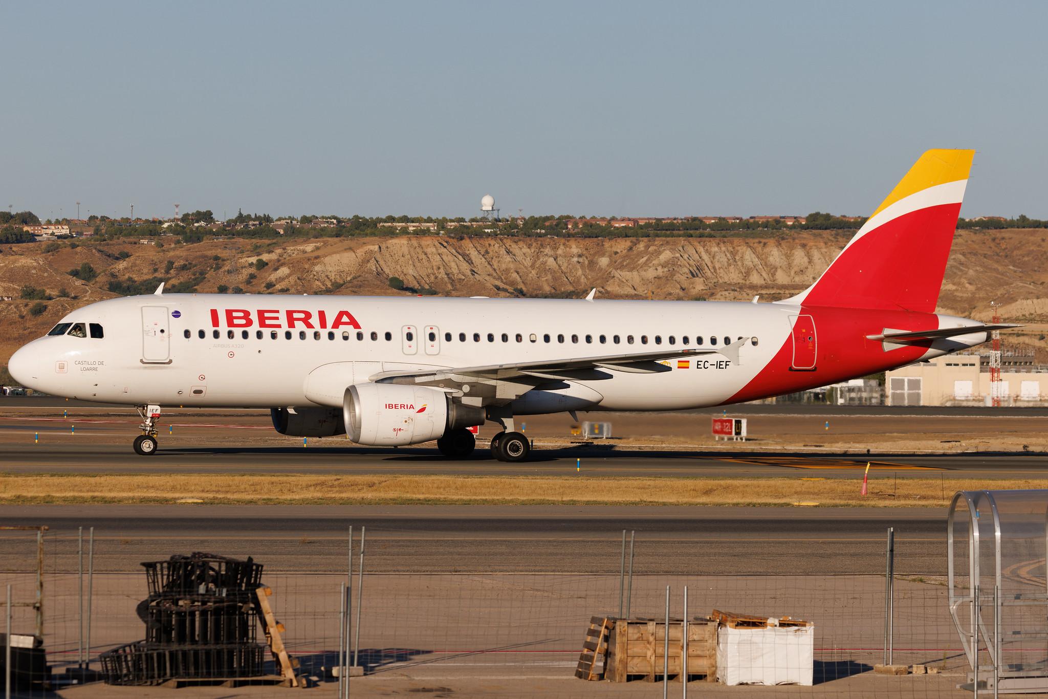 Madrid Barajas Airport: Iberia (IB / IBE) | Airbus A320-214 A320 | EC-IEF | MSN 1655