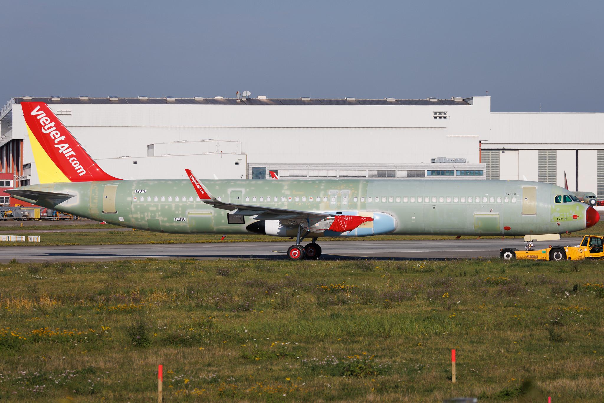 Hamburg Finkenwerder: VietJetAir (VJ / VJC) | Airbus A321-271NX A21N | D-AVXS | VN-A547 | MSN 12010