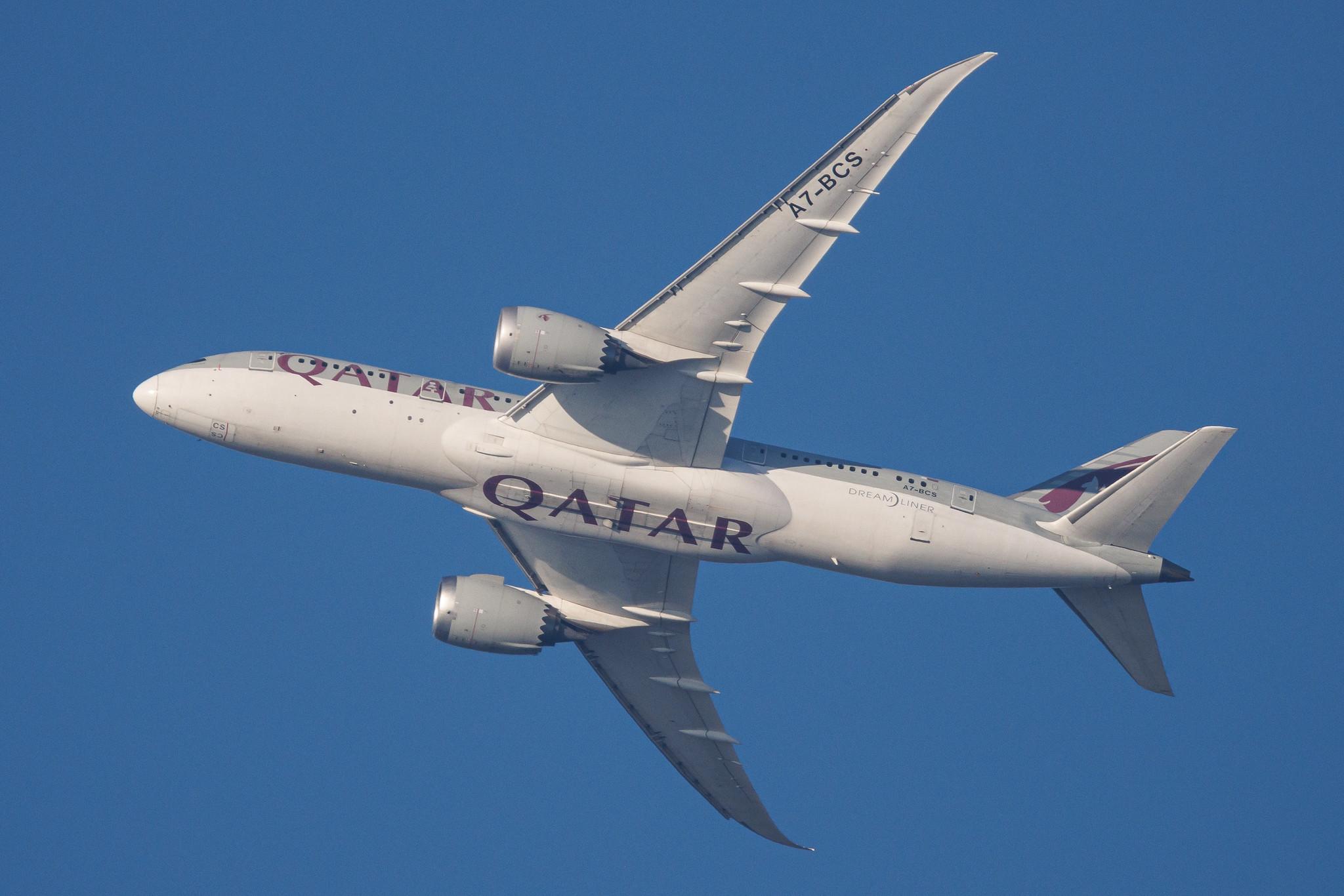 Hamburg Finkenwerder: Qatar Airways (QR / QTR) | Boeing 787-8 Dreamliner B788 | A7-BCS | MSN 38337