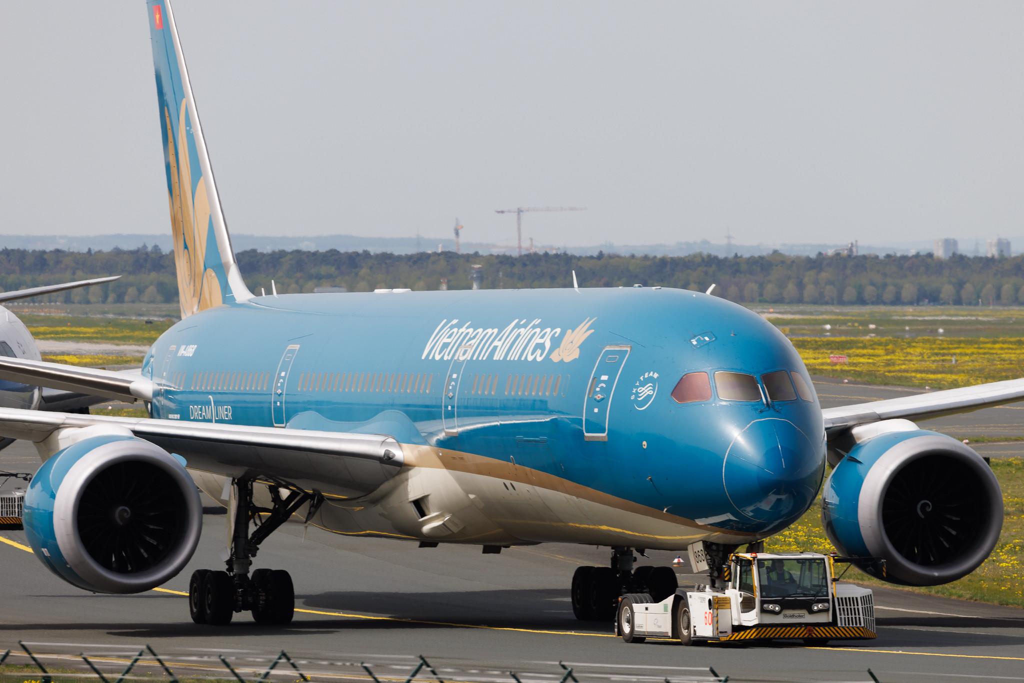 Frankfurt Airport: Vietnam Airlines (VN / HVN) | Boeing 787-9 Dreamliner B789 | VN-A868 | MSN 39288