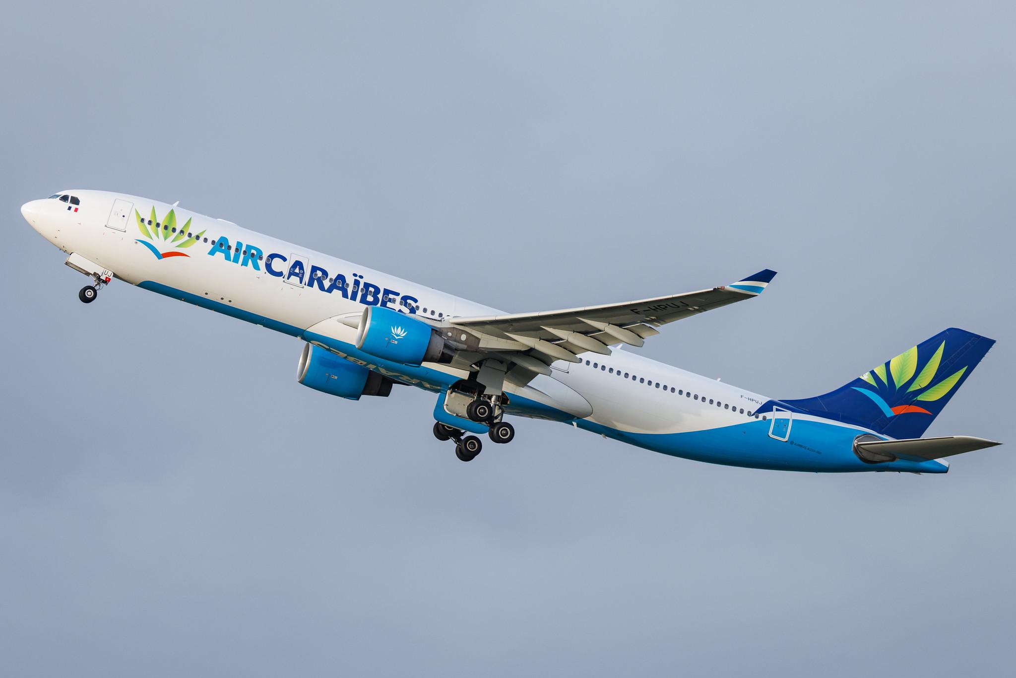 Paris Orly Airport: Air Caraïbes (TX / FWI) | Operator: Air Caraïbes Atlantique | Airbus A330-323 A333 | F-HPUJ | MSN 1727