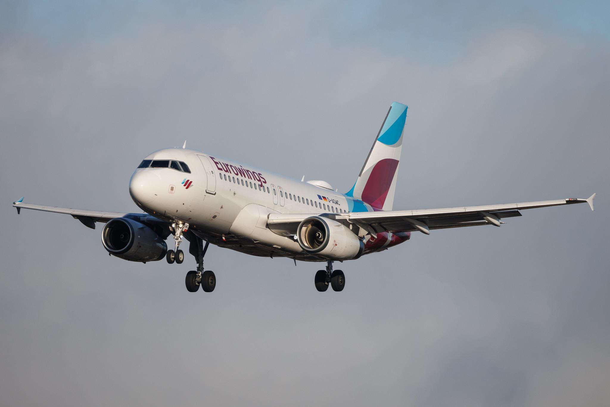 Hamburg Airport: Eurowings (EW / EWG) | Airbus A319-132 A319 | D-AGWC | MSN 2976