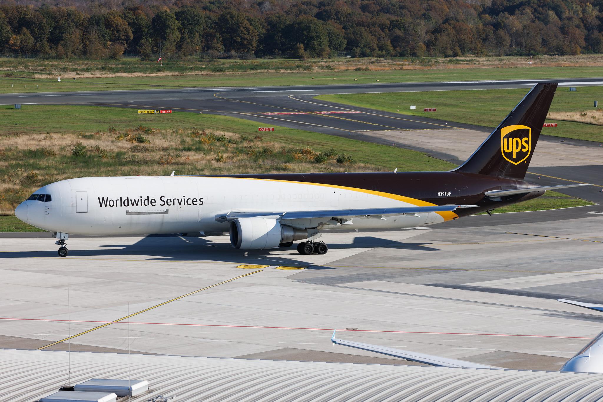 Köln Bonn Airport: UPS (5X / UPS) | Boeing 767-304(ER)(BDSF) B763 | N391UP | MSN 28039