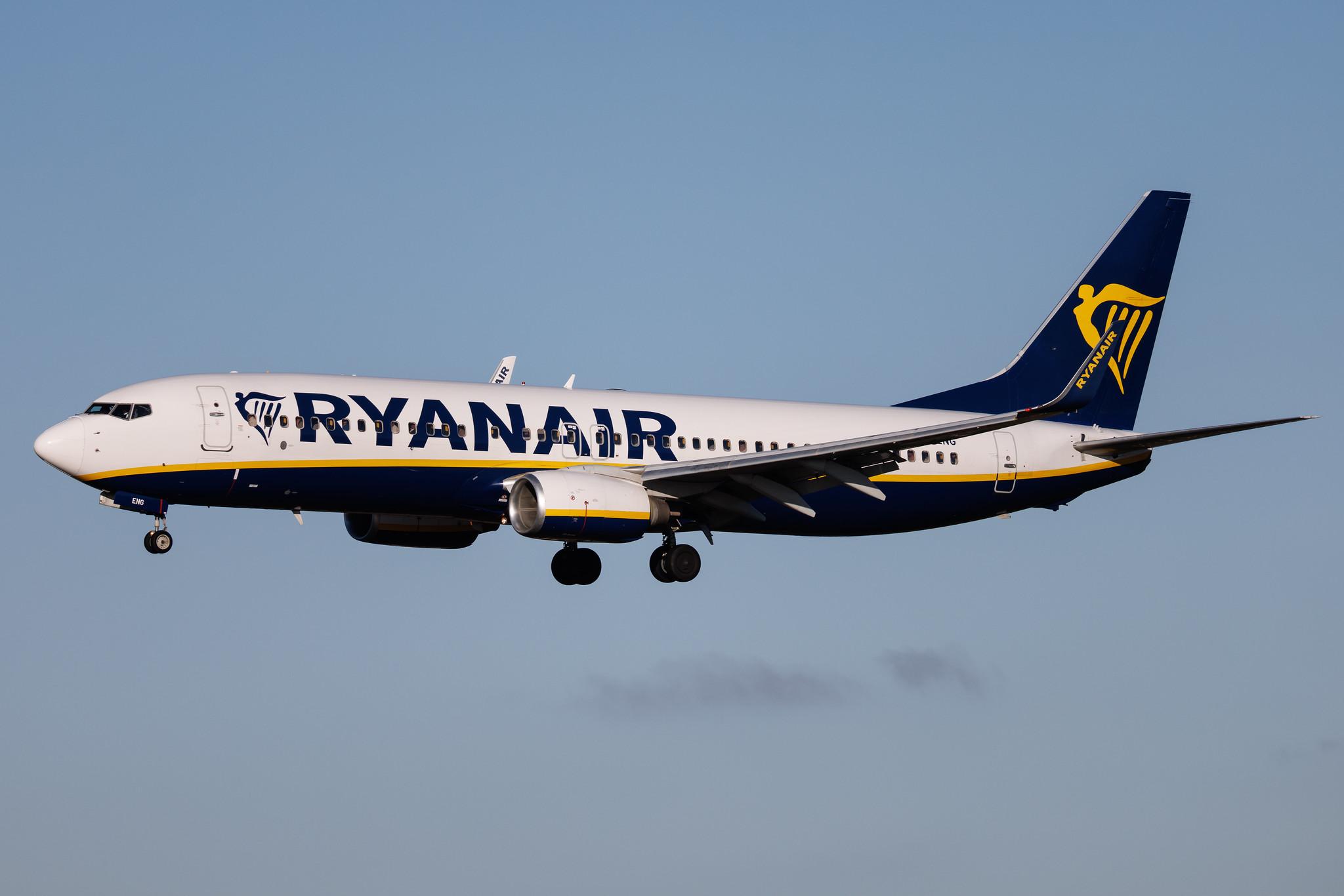 Hamburg Airport: Ryanair (FR / RYR) | Boeing 737-8AS B738 | EI-ENG | MSN 34977