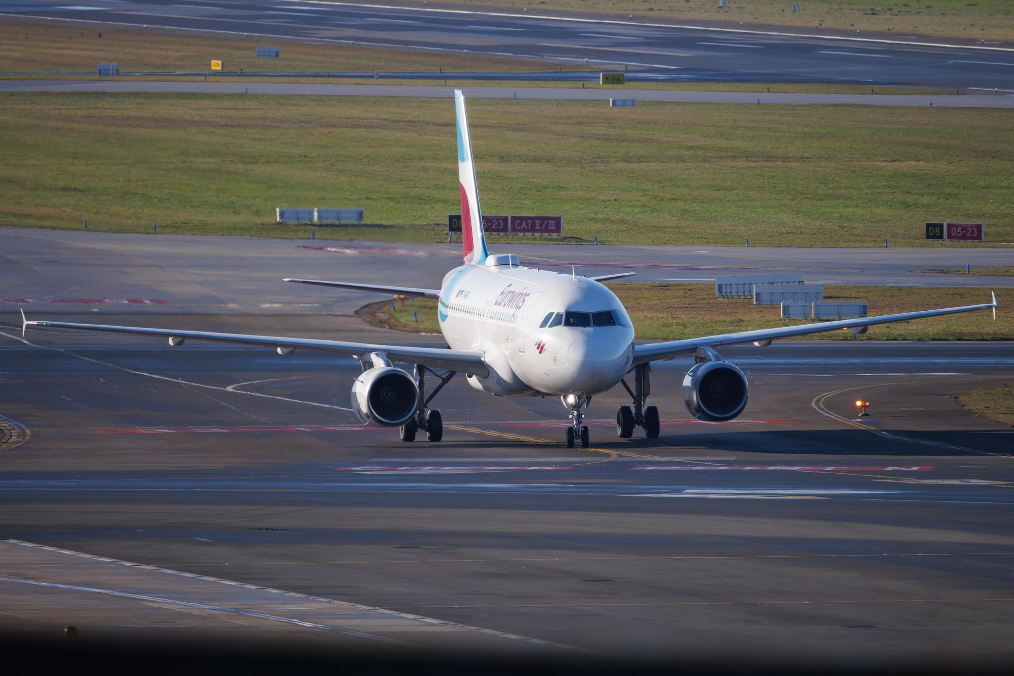 Hamburg Airport: Eurowings (EW / EWG) | Airbus A319-132 A319 | D-AGWV | MSN 5467