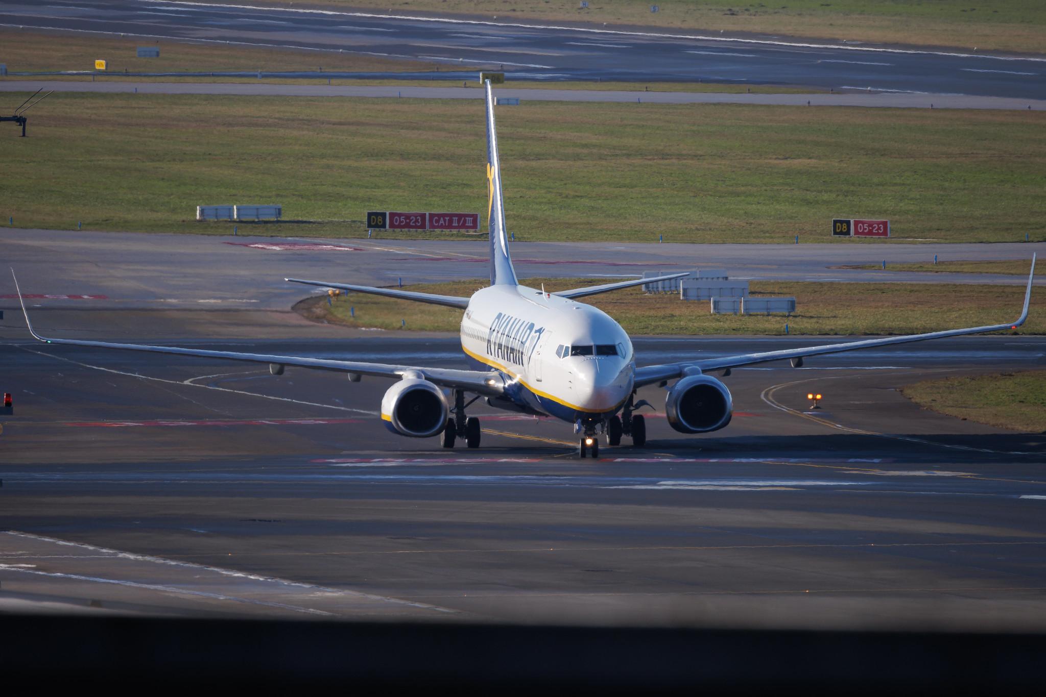 Hamburg Airport: Ryanair (FR / RYR) | Boeing 737-8AS B738 | EI-ENG | MSN 34977