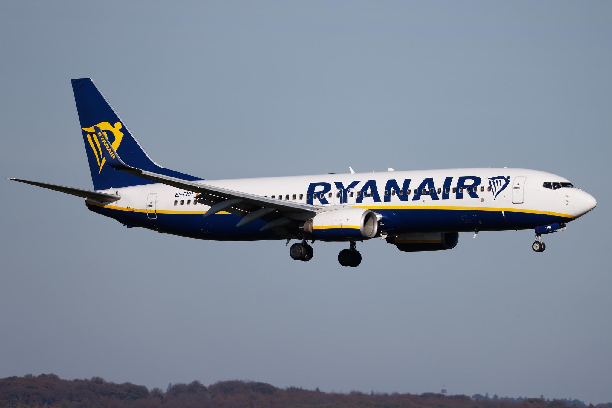 Köln Bonn Airport: Ryanair (FR / RYR) | Boeing 737-8AS B738 | EI-EMH | MSN 34974