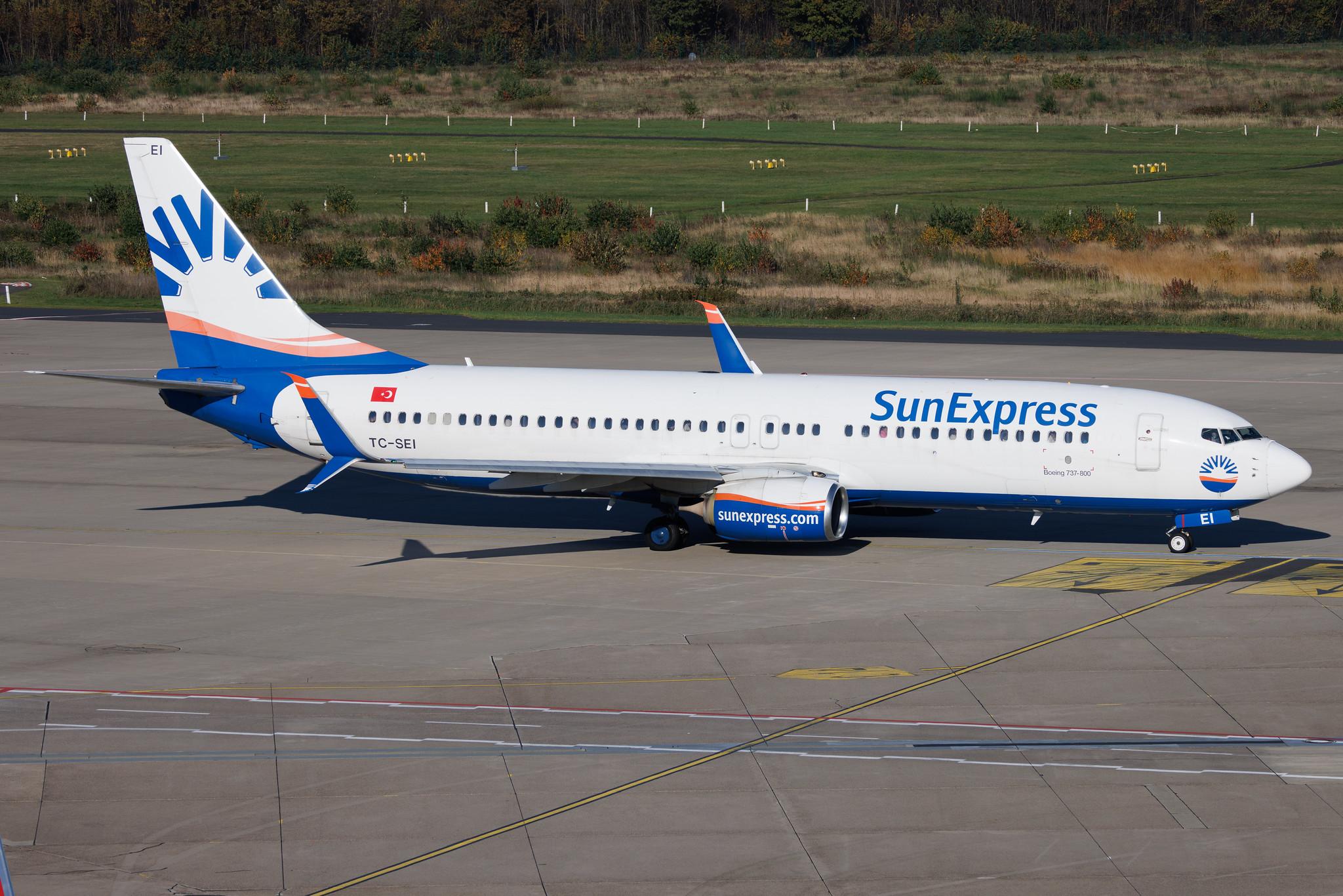 Köln Bonn Airport: SunExpress (XQ / SXS) | Boeing 737-8HC B738 | TC-SEI | MSN 61170