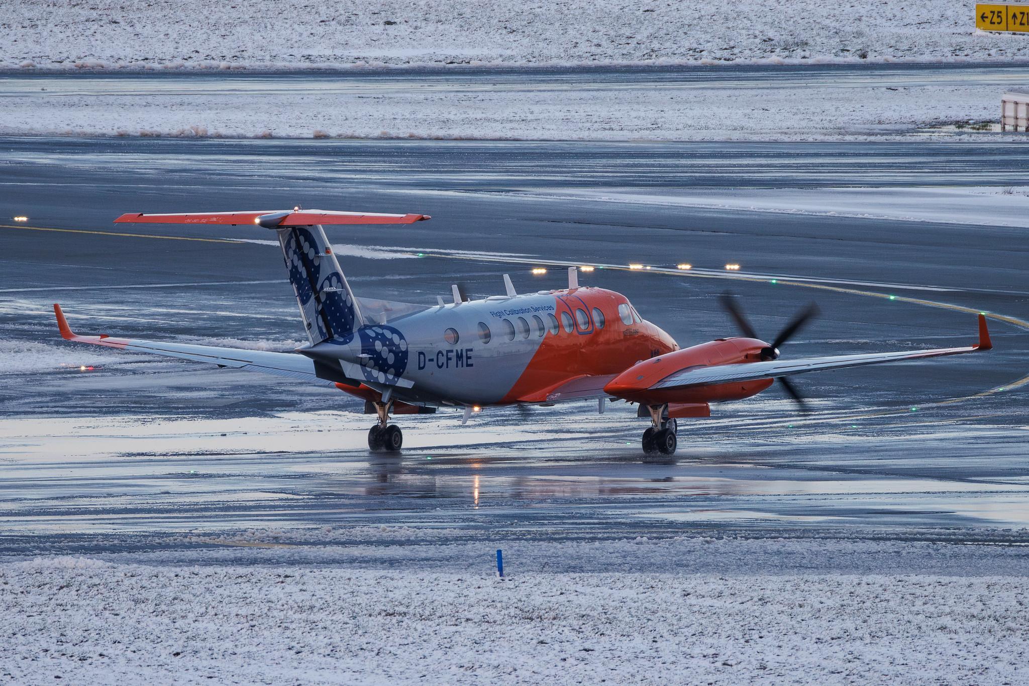 Hamburg Airport: FCS Flight Calibration Services (/ FCK) | Operator: Flight Calibration Services | Beech King Air 350 B350 | D-CFME | MSN FL-627