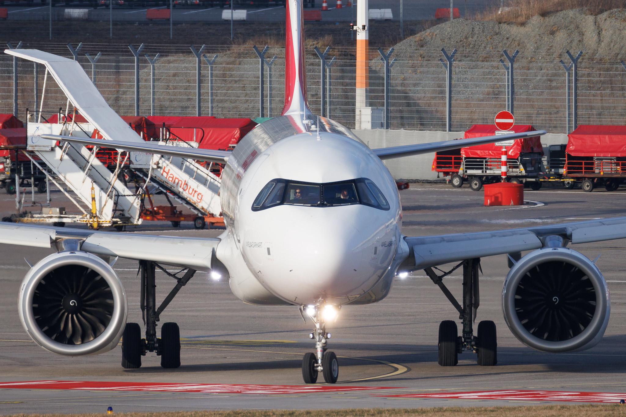 Hamburg Airport: Iberia (IB / IBE) | Airbus A320-251N A20N | EC-NCM | MSN 8781