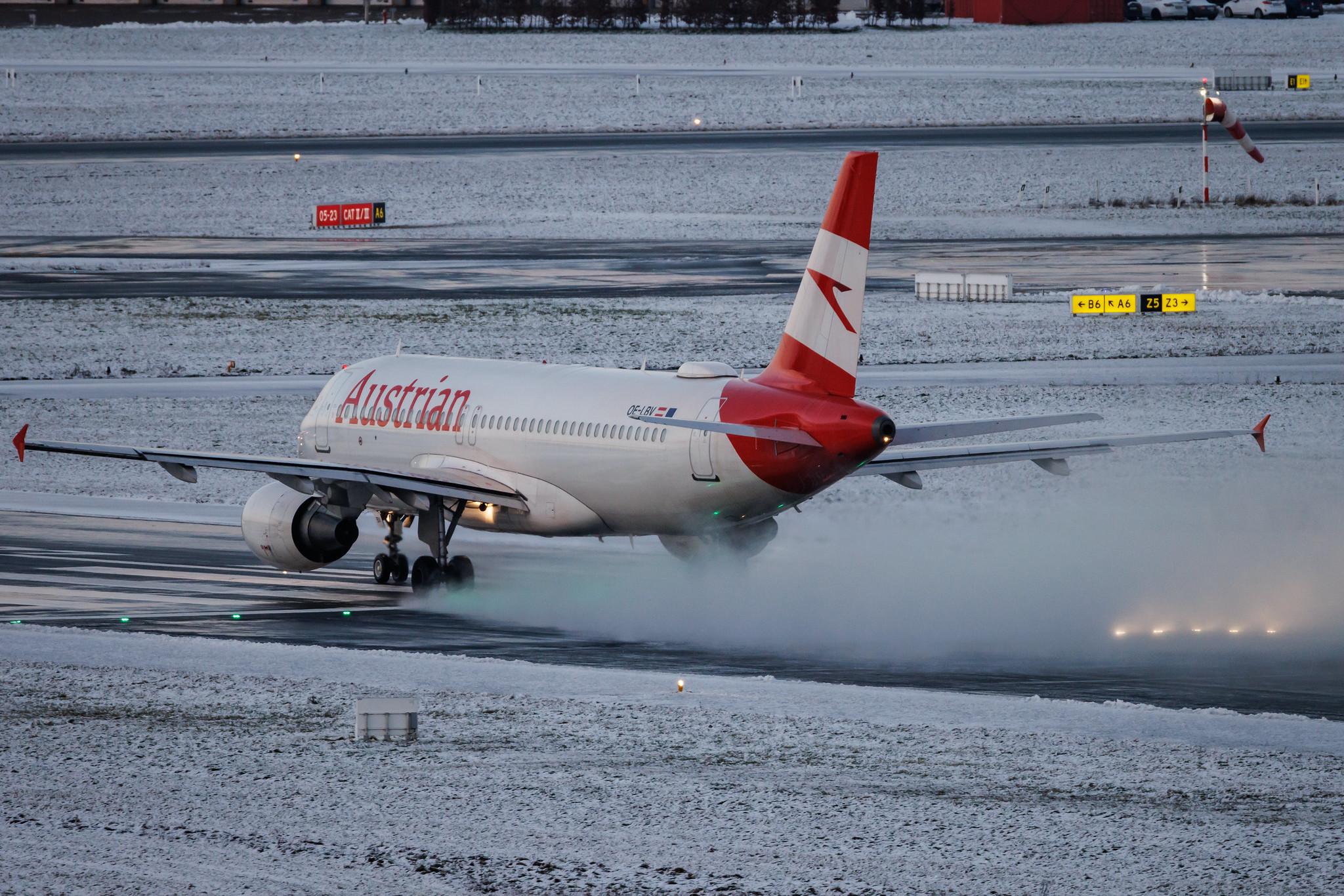 Hamburg Airport: Austrian Airlines (OS / AUA) | Airbus A320-214 A320 | OE-LBV | MSN 1385