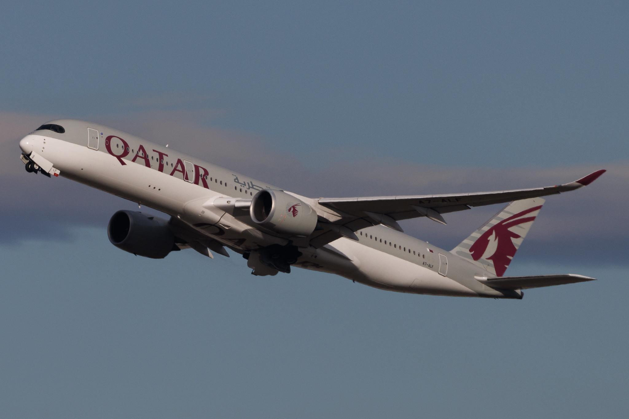 Vienna International Airport: Qatar Airways (QR / QTR) | Airbus A350-941 A359 | A7-ALF | MSN 011