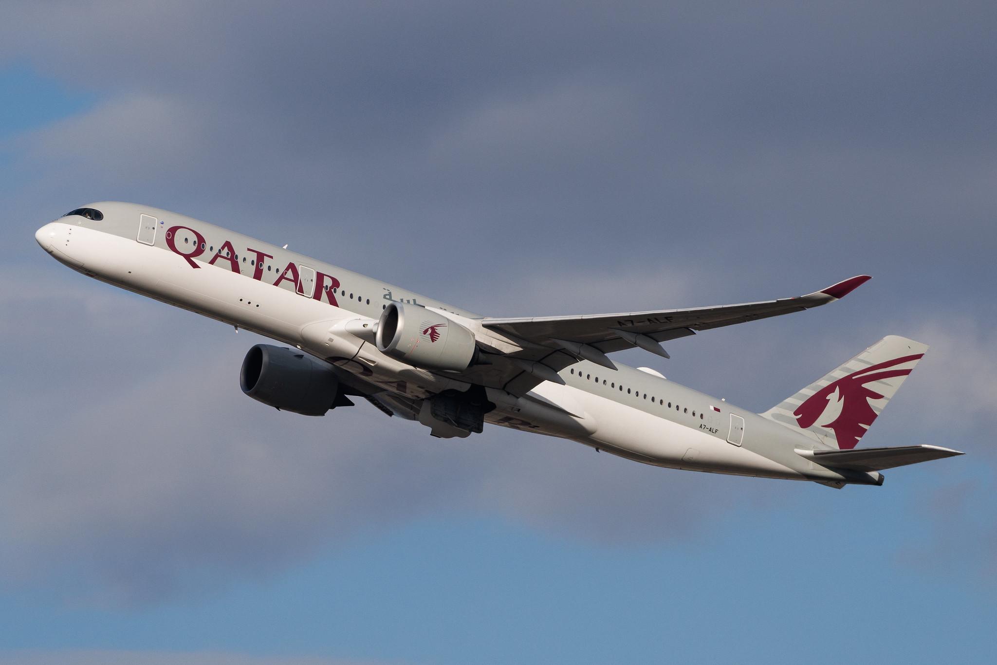 Vienna International Airport: Qatar Airways (QR / QTR) | Airbus A350-941 A359 | A7-ALF | MSN 011