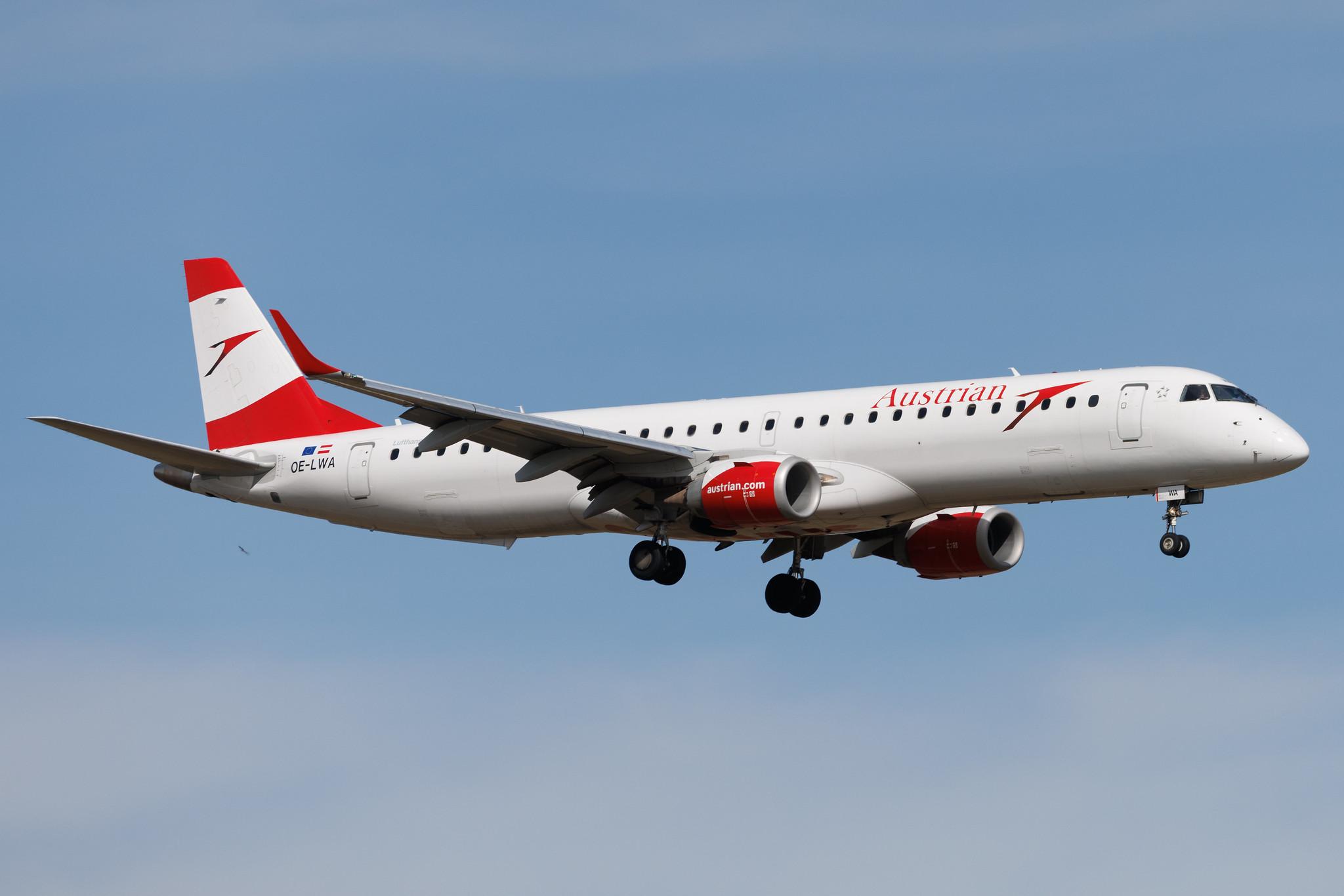Vienna International Airport: Austrian Airlines (OS / AUA) | Embraer E195LR E195 | OE-LWA | MSN 19000314
