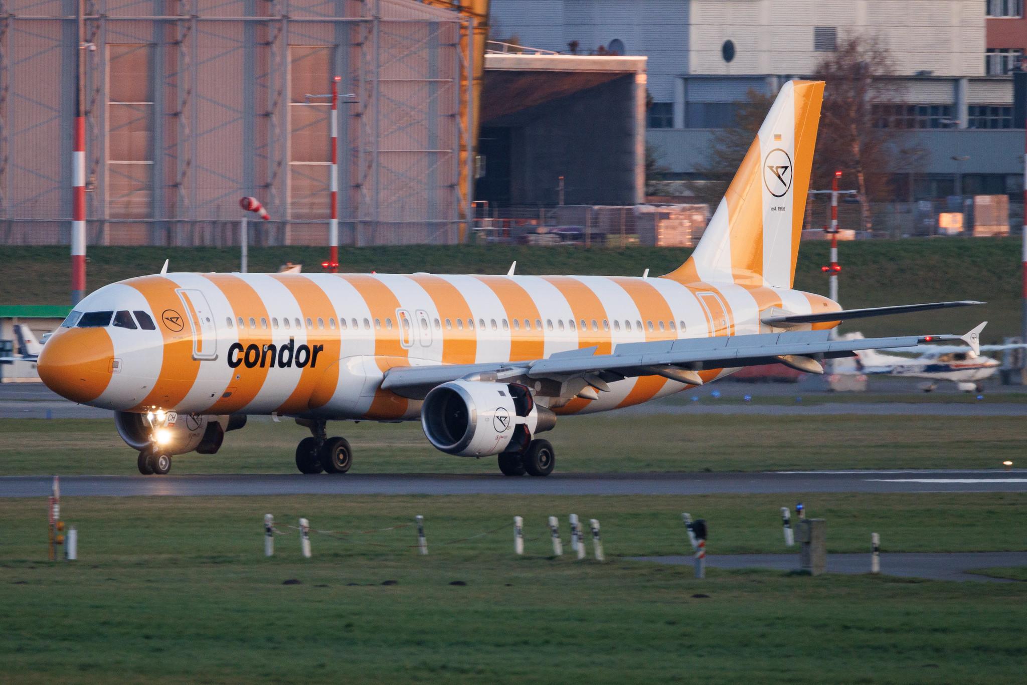 Hamburg Airport: Condor (DE / CFG) | Airbus A320-212 A320 | D-ATCH | MSN 1437