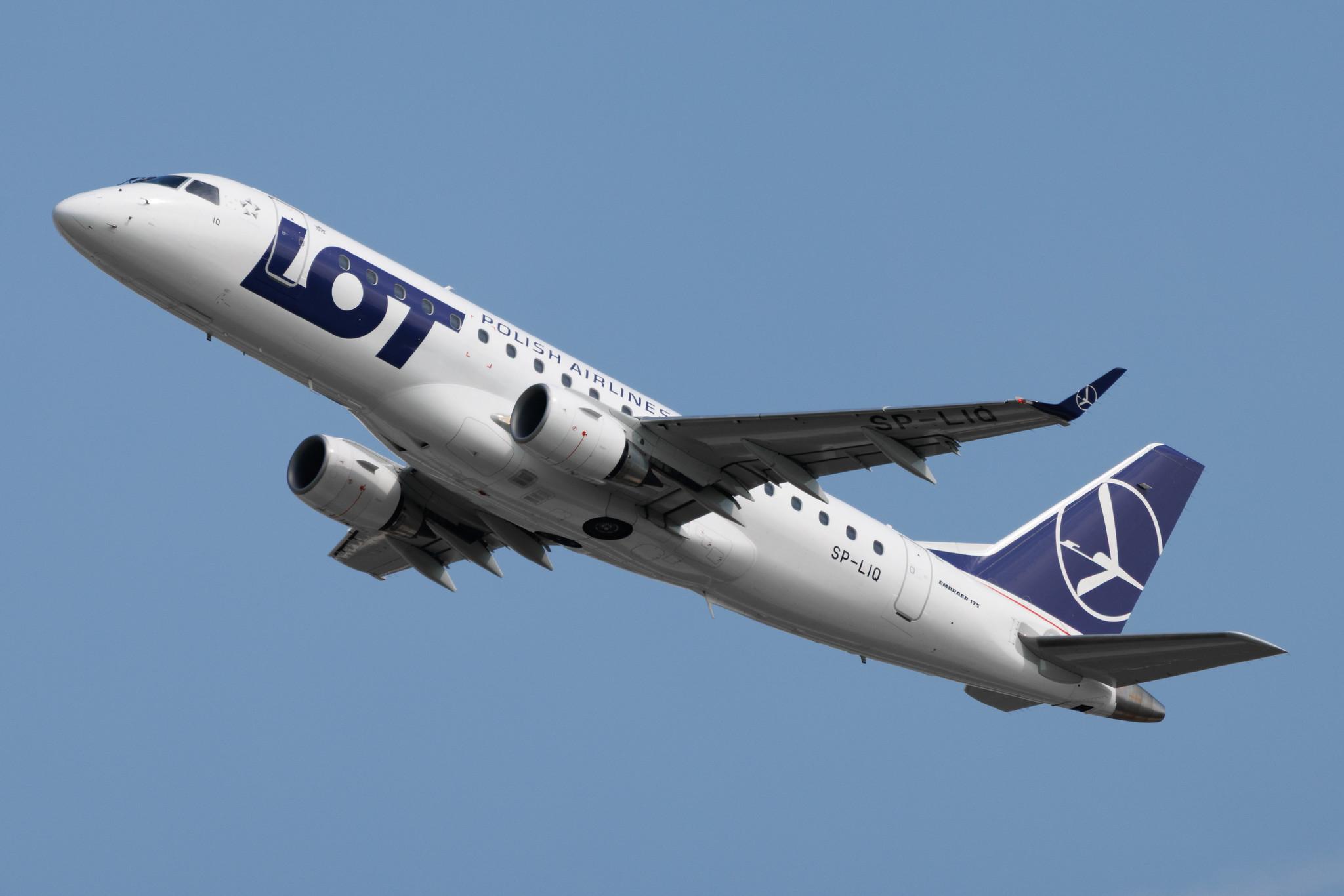 Flughafen Berlin Brandenburg: LOT (LO / LOT) | Embraer E175STD E75S | SP-LIQ | MSN 17000335