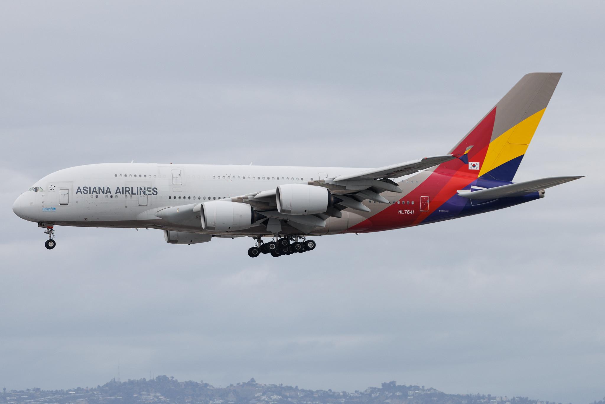 Los Angeles International Airport: Asiana Airlines (OZ / AAR) | Airbus A380-841 A388 | HL7641 | MSN 231