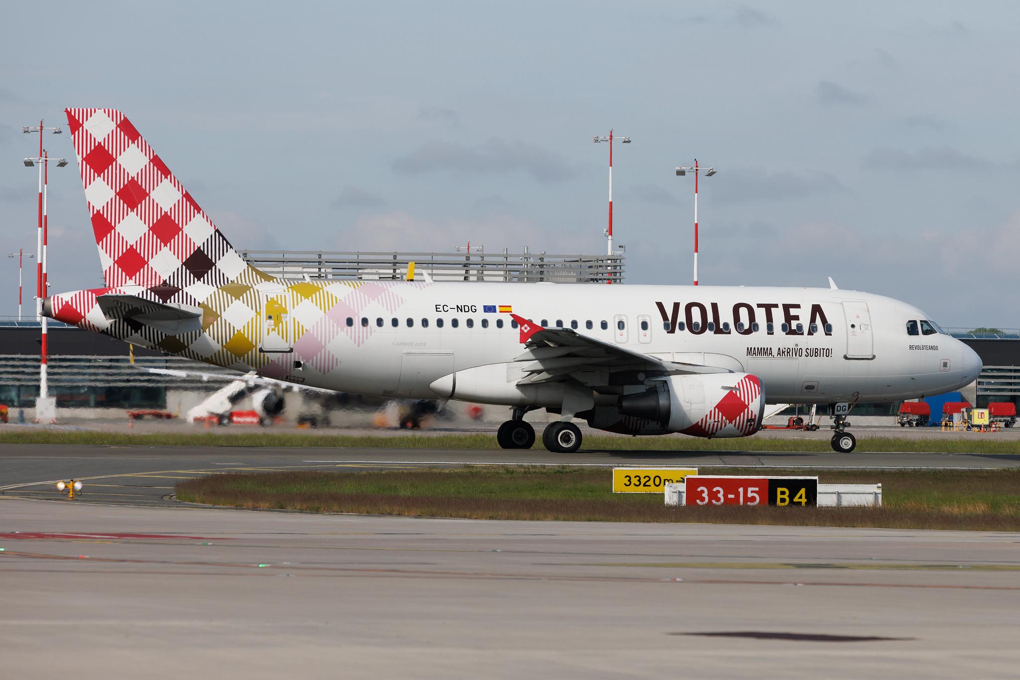 Hamburg Airport: Volotea (V7 / VOE) | Airbus A319-112 A319 | EC-NDG | MSN 03364
