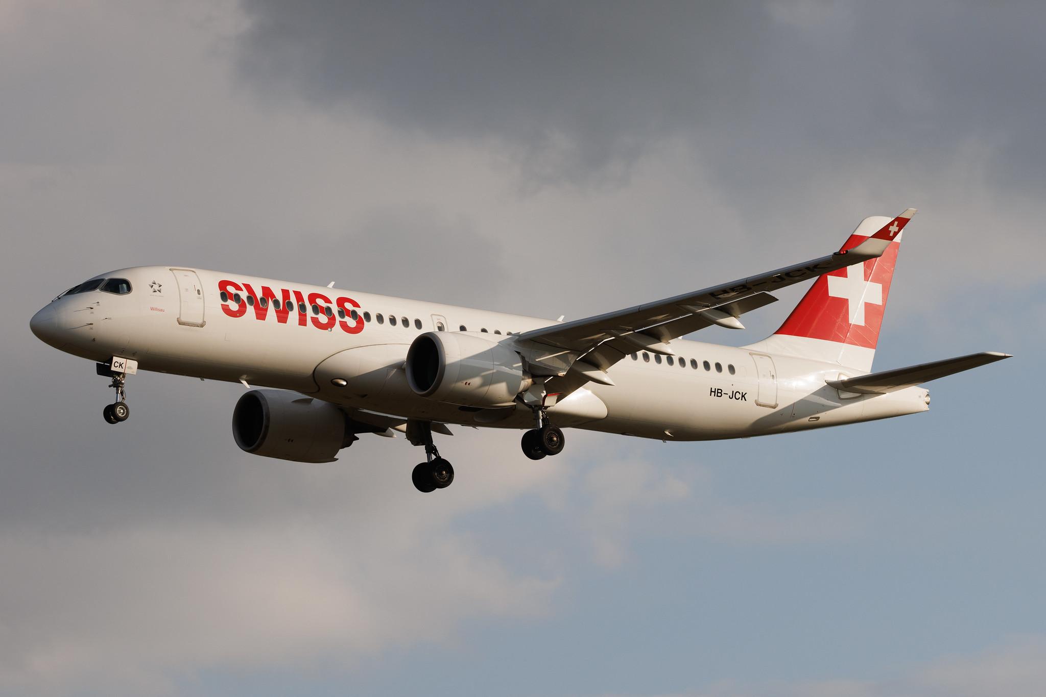 Hamburg Airport: Swiss (LX / SWR) | Airbus A220-300 BCS3 | HB-JCK | MSN 55027