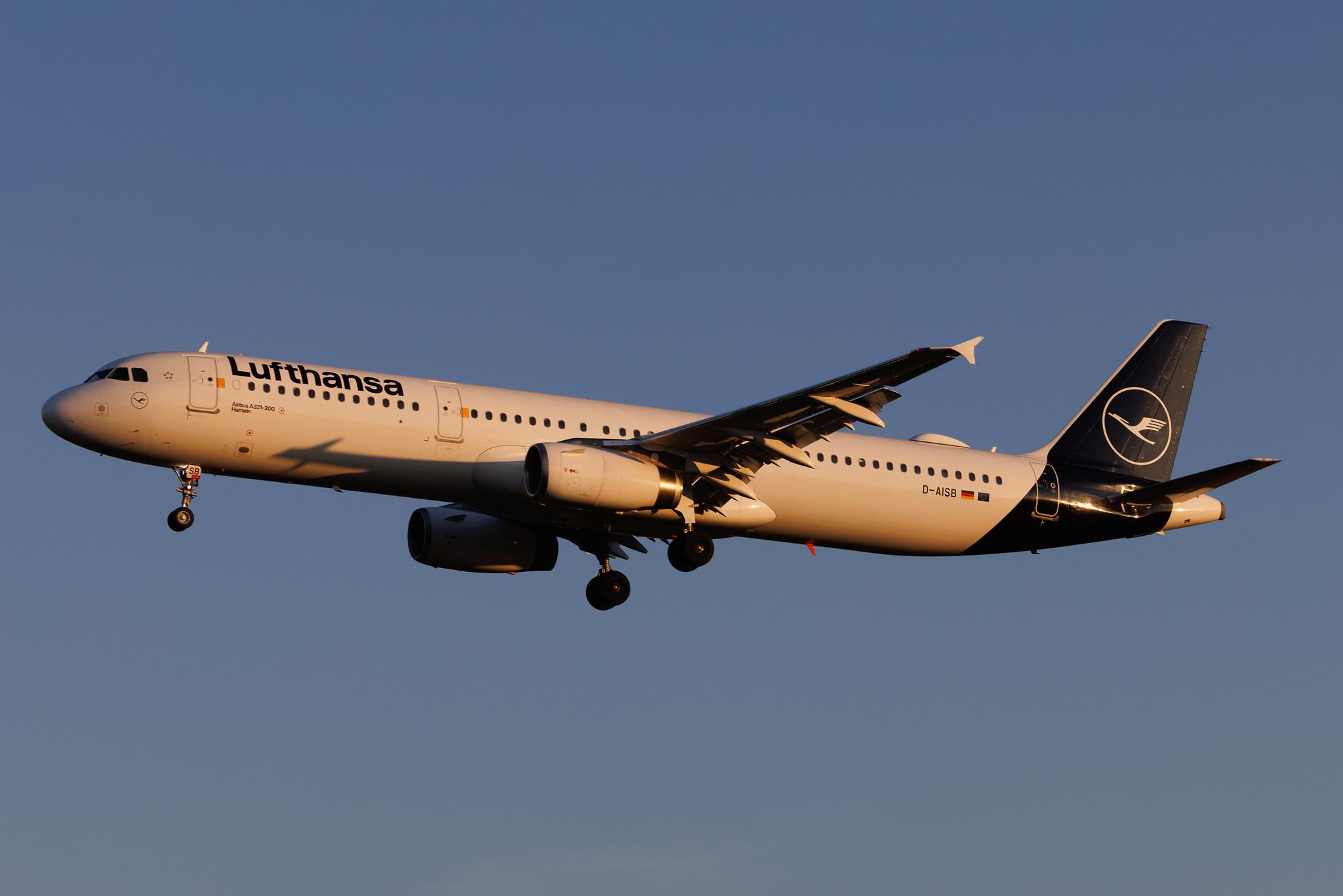 Hamburg Airport: Lufthansa (LH / DLH) | Airbus A321-231 A321 | D-AISB | MSN 1080