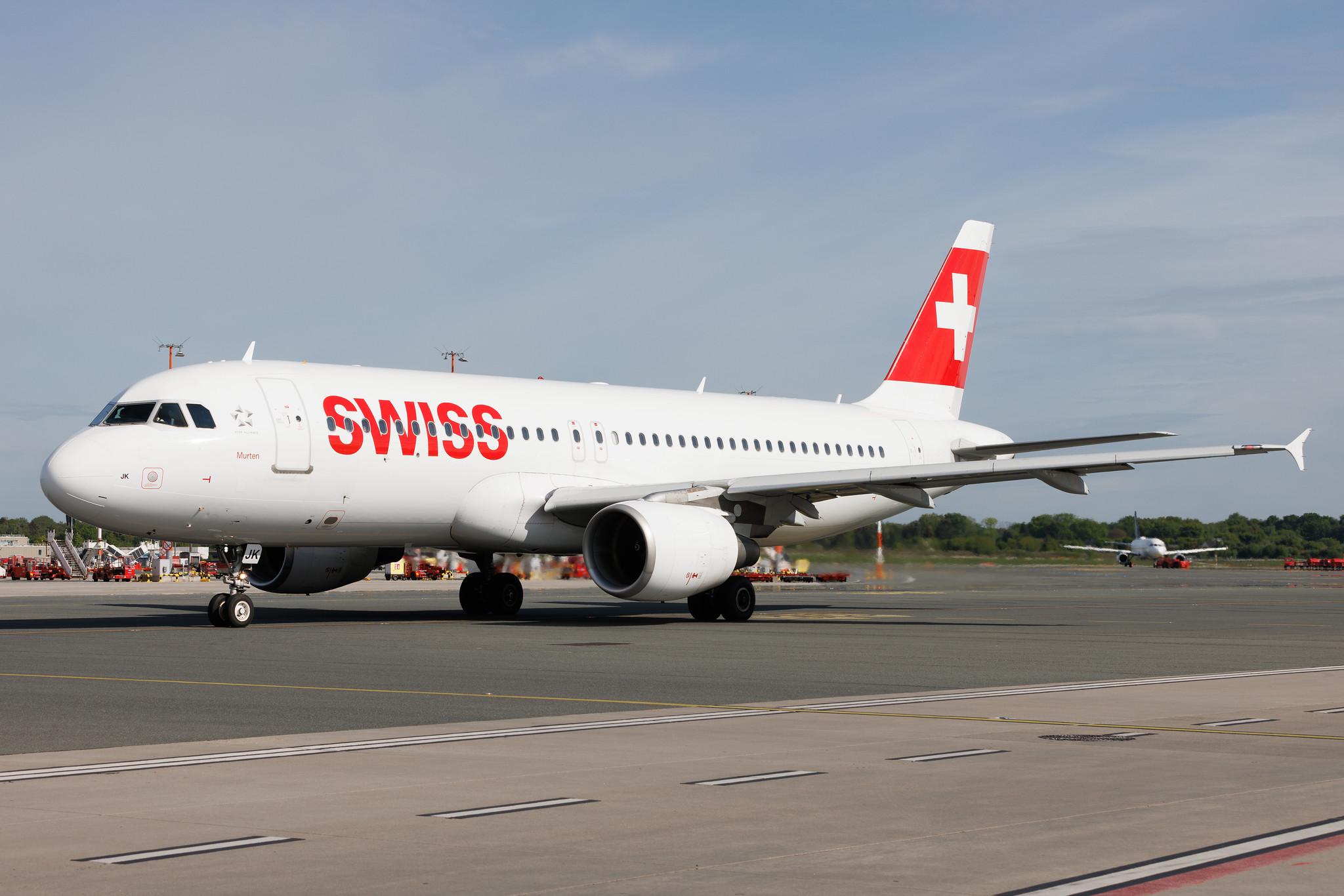 Hamburg Airport: Swiss (LX / SWR) | Airbus A320-214 A320 | HB-IJK | MSN 0596