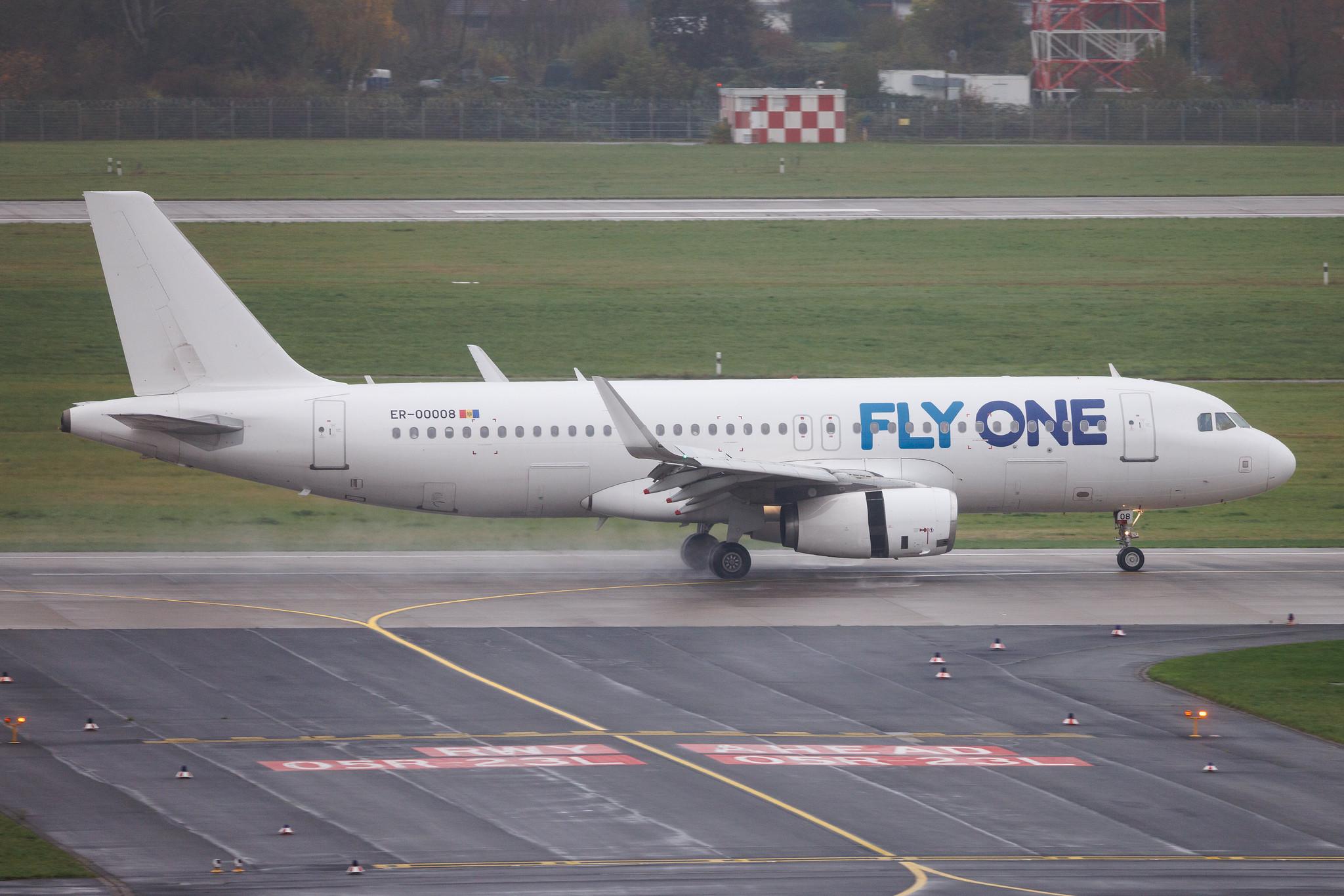 Düsseldorf Airport: FlyOne (5F / FIA) | Airbus A320-233 A320 | ER-00008 | MSN 05840