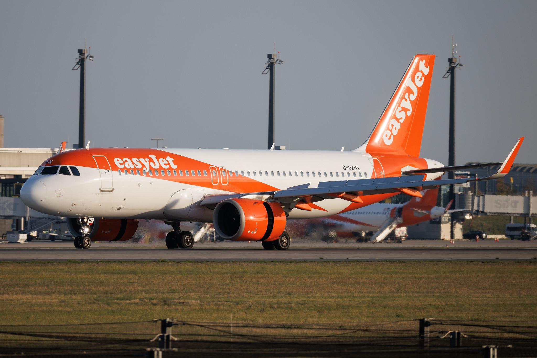 Flughafen Berlin Brandenburg: easyJet (U2 / EZY) | Airbus A320-251N A20N | G-UZHX | MSN 08880