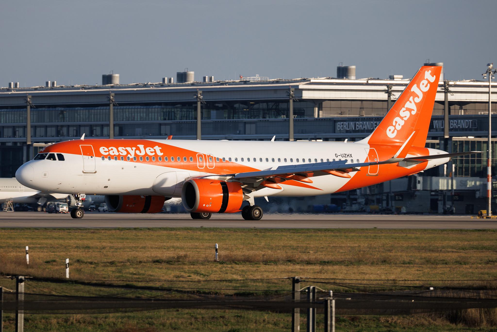 Flughafen Berlin Brandenburg: easyJet (U2 / EZY) | Airbus A320-251N A20N | G-UZHX | MSN 08880