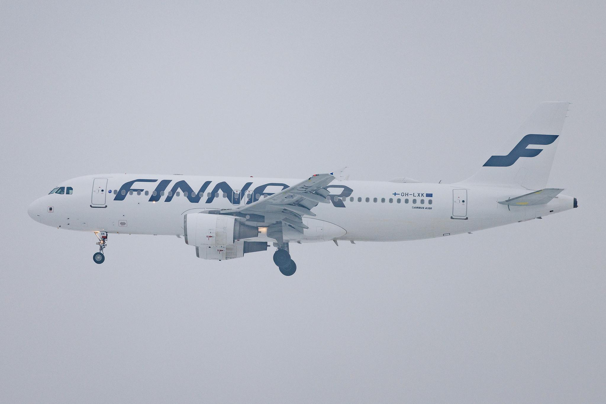 Munich Airport: Finnair (AY / FIN)  |  Airbus A320-214 A320 | OH-LXK | MSN 02065