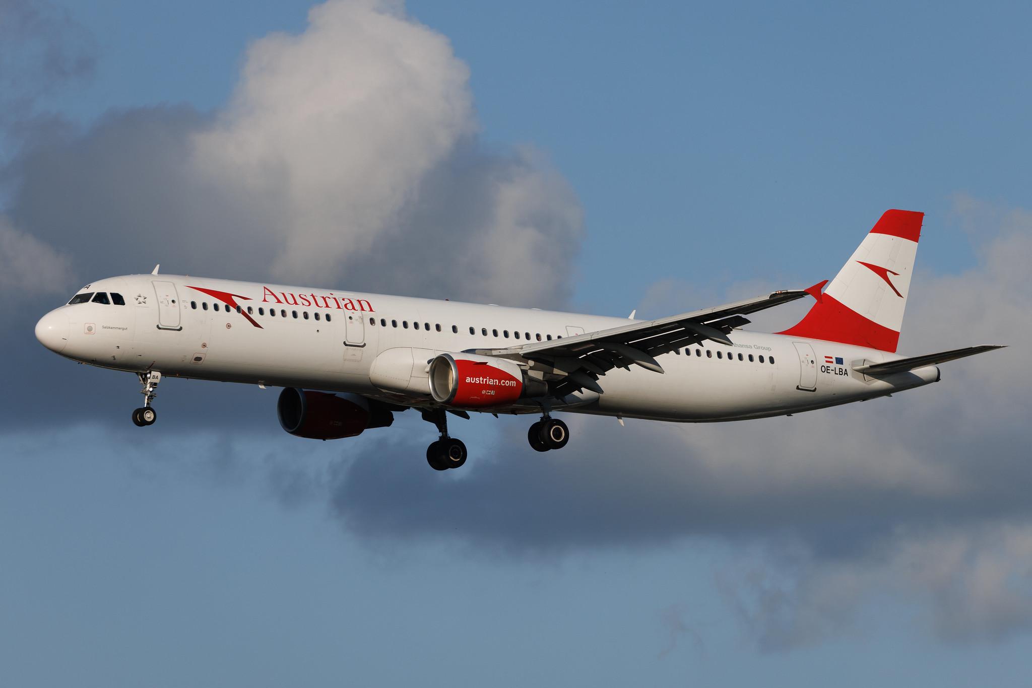 Hamburg Airport: Austrian Airlines (OS / AUA) | Airbus A321-111 A321 | OE-LBA | MSN 0552