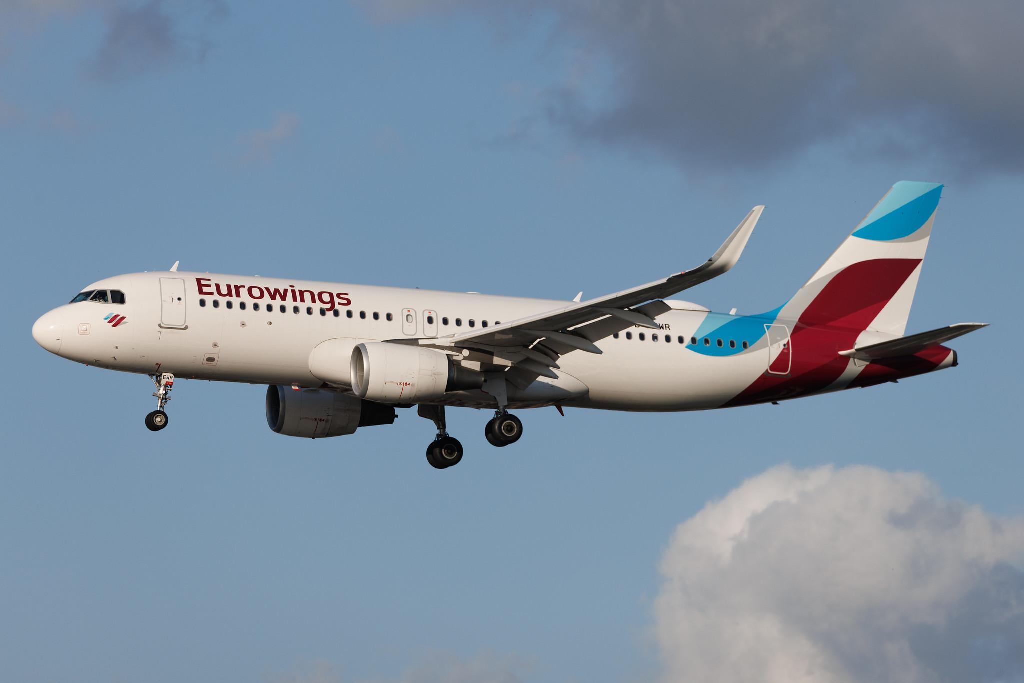 Hamburg Airport: Eurowings (EW / EWG) | Airbus A320-214 A320 | D-AEWR | MSN 7412